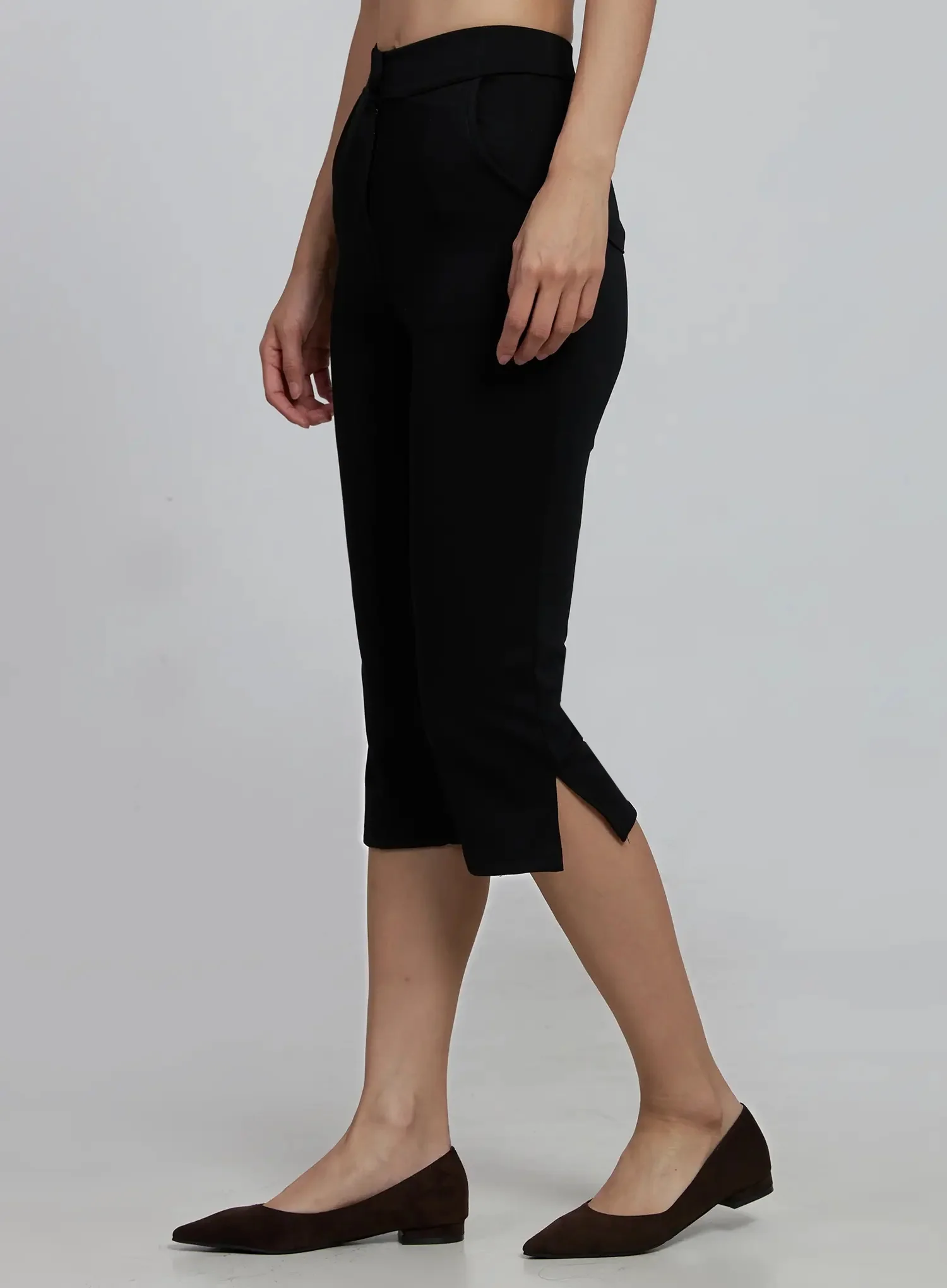 Slim-Fit Capri Pants IM520 - Image 6