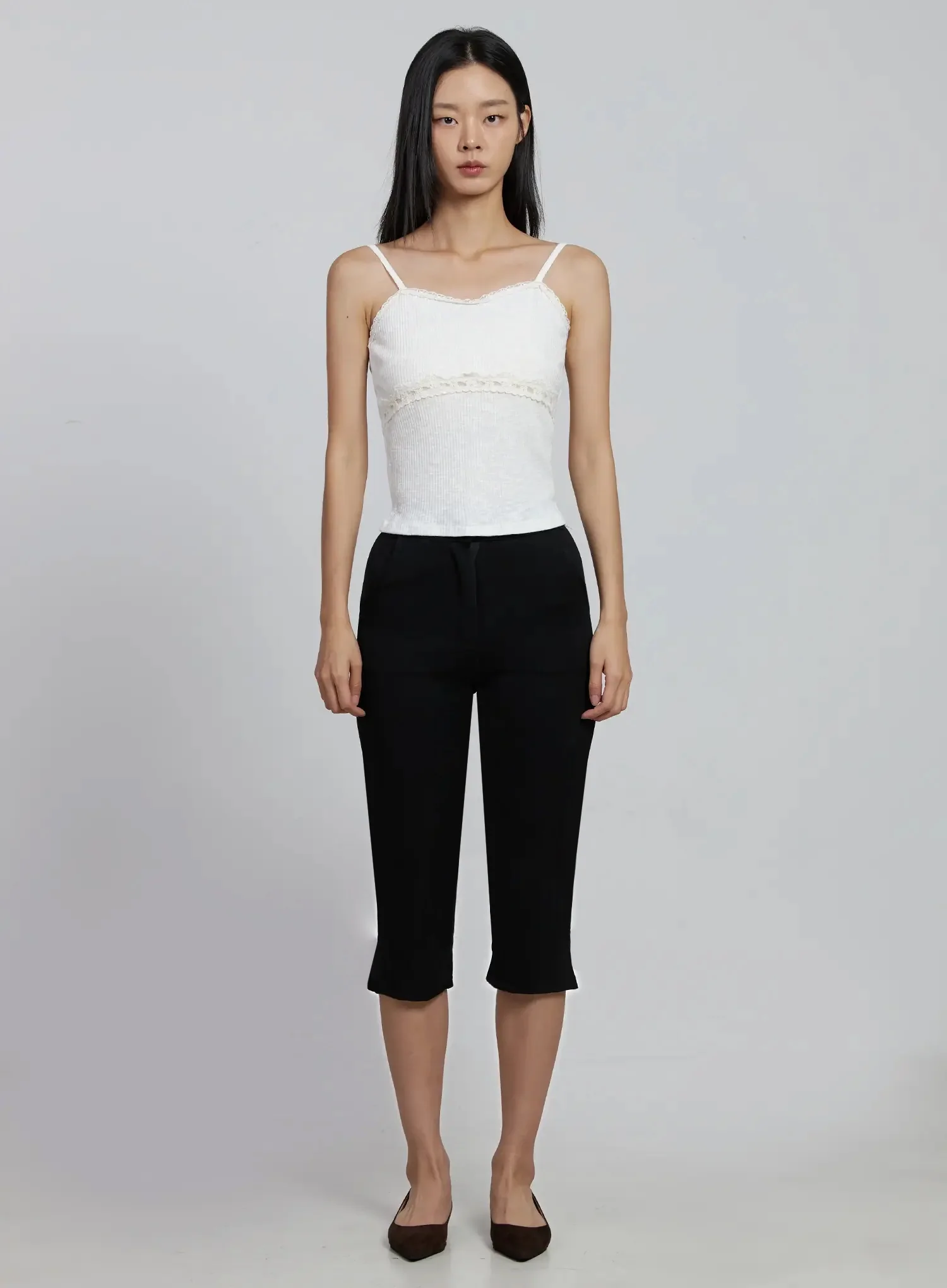 Slim-Fit Capri Pants IM520 - Image 8
