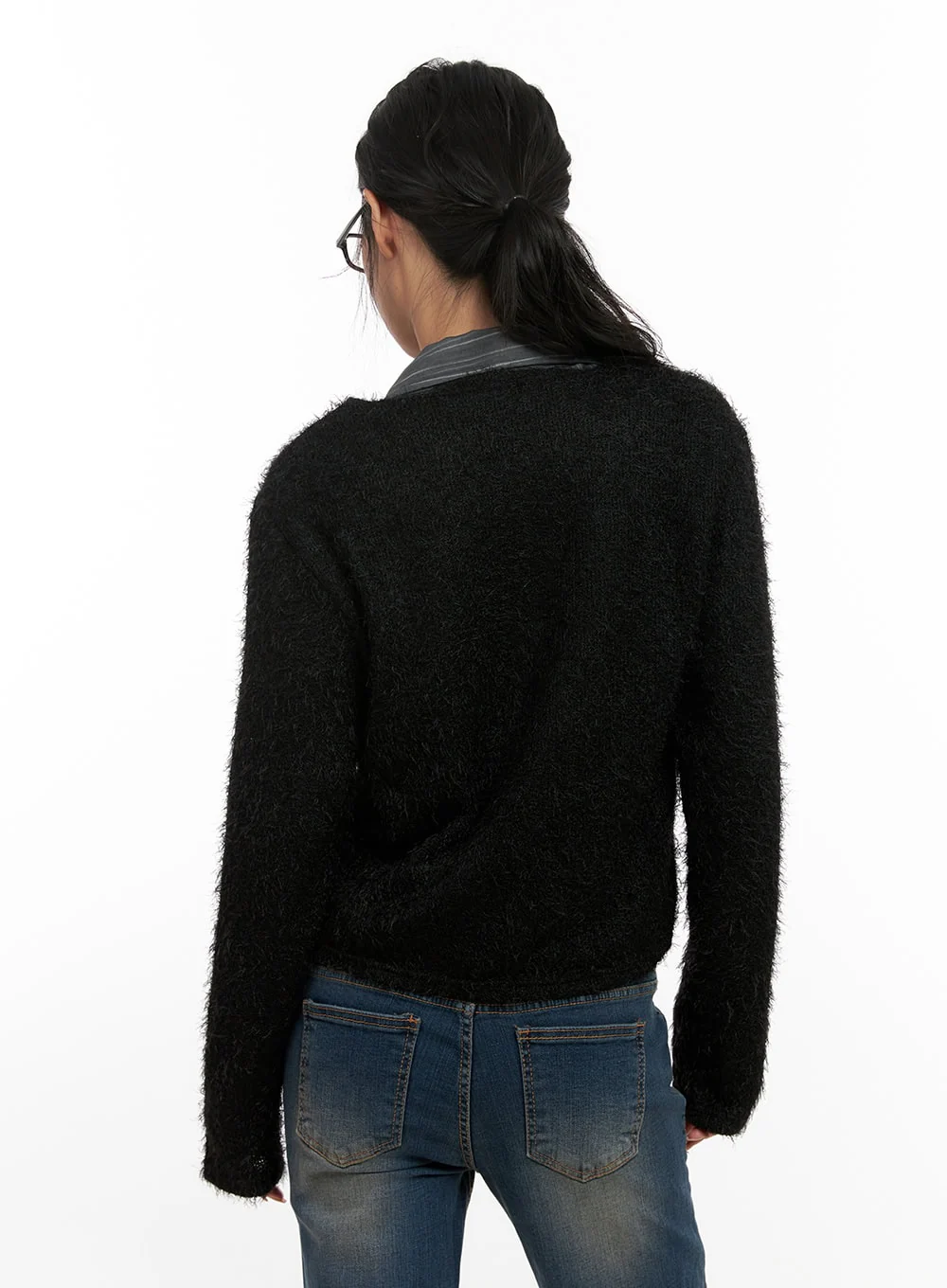Slim-Fit Crop Cardigan CN416 - Image 5