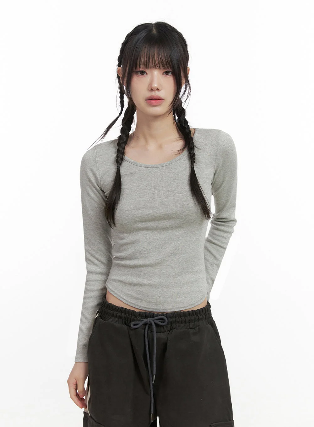 Slim-Fit Cropped U-Neck Top IN427 - Image 12