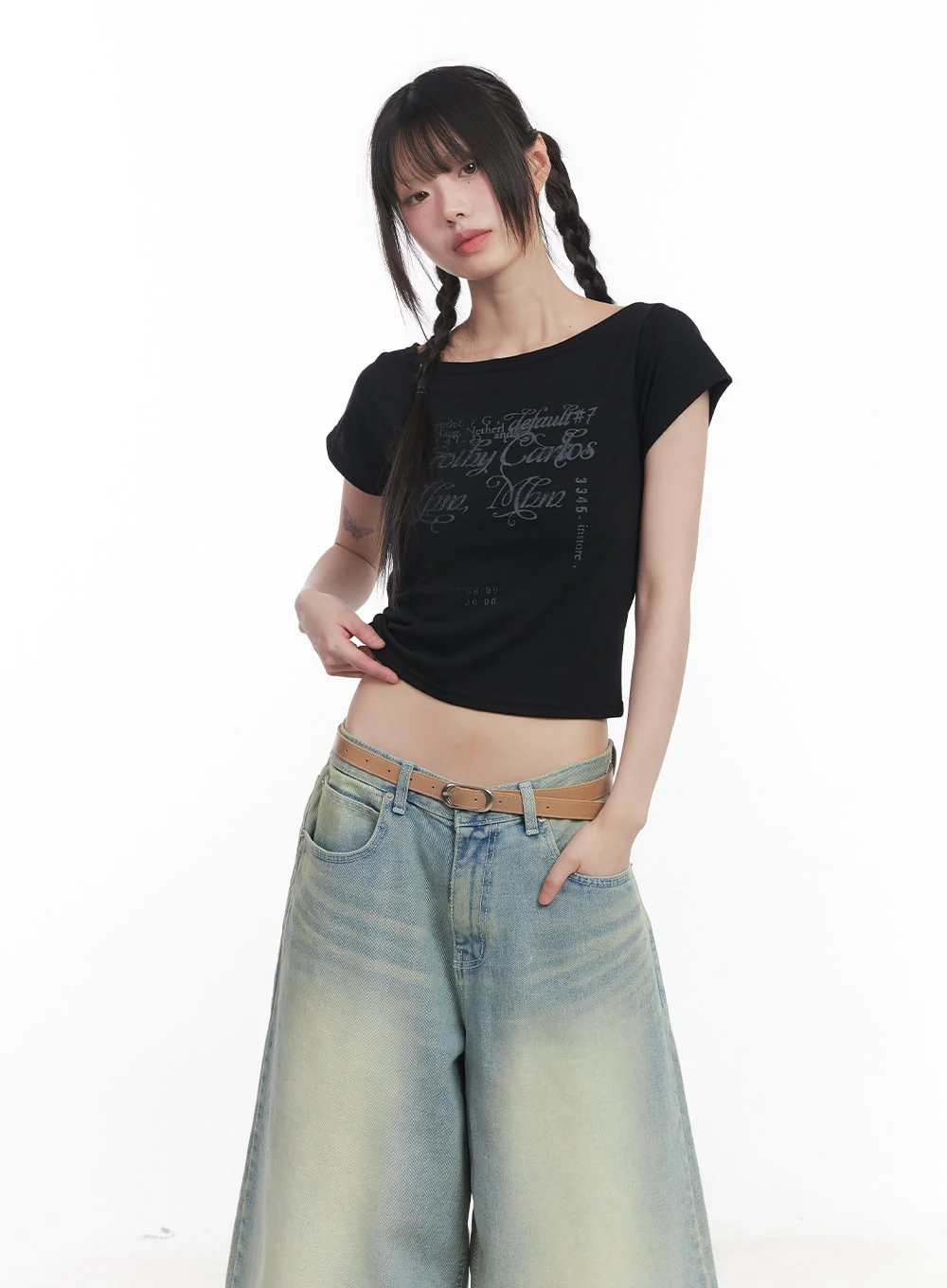 Slim-Fit Graphic Top CU505 - Image 10