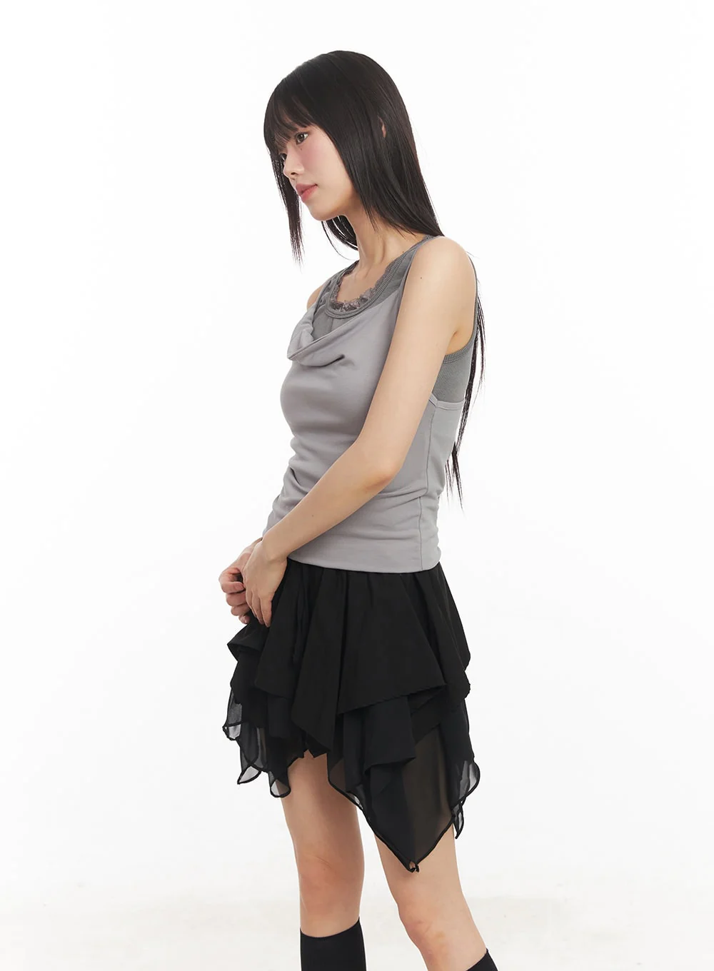 Slim-Fit Layered Lace Tank Top CA523 - Image 4