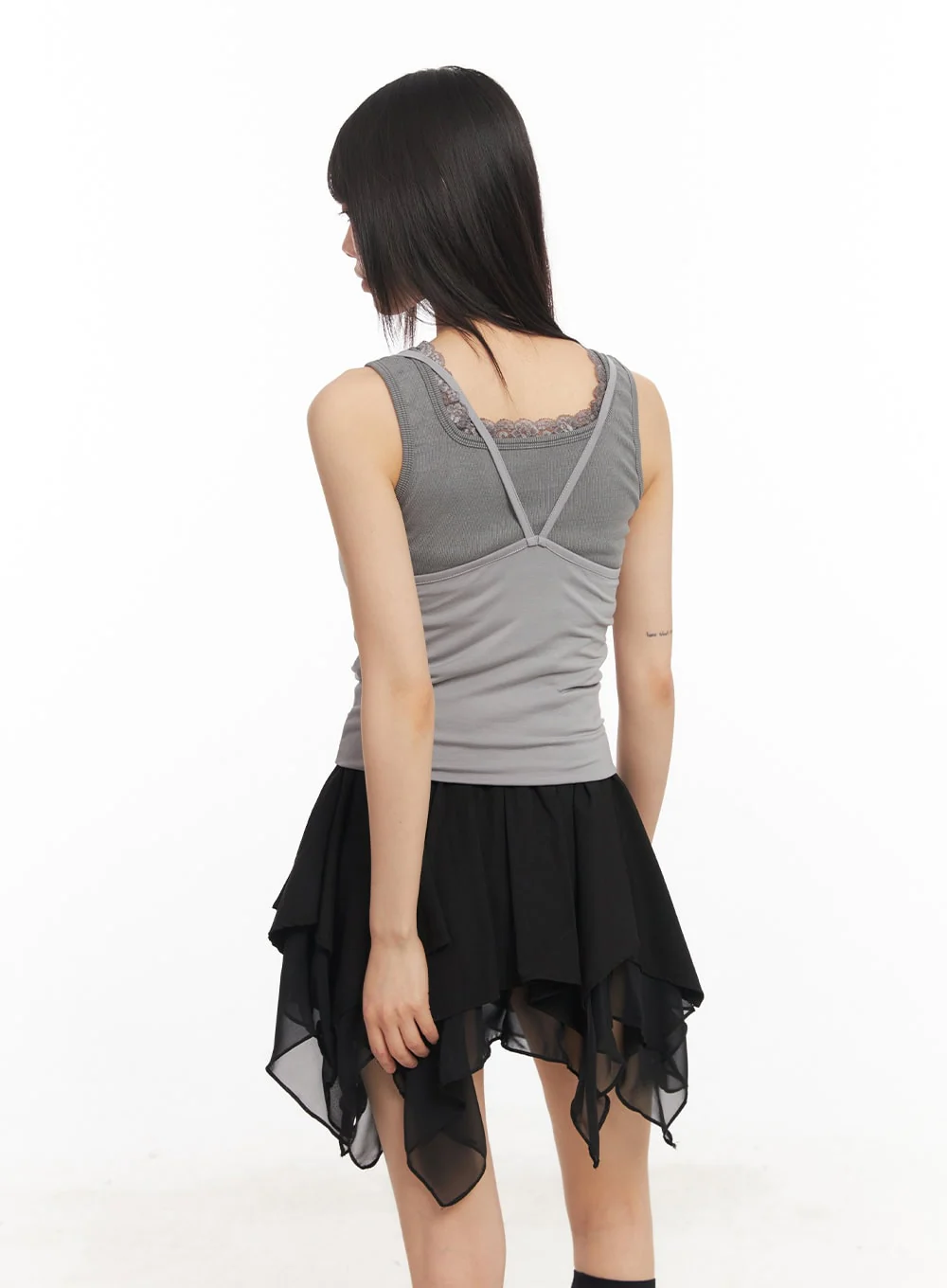Slim-Fit Layered Lace Tank Top CA523 - Image 5