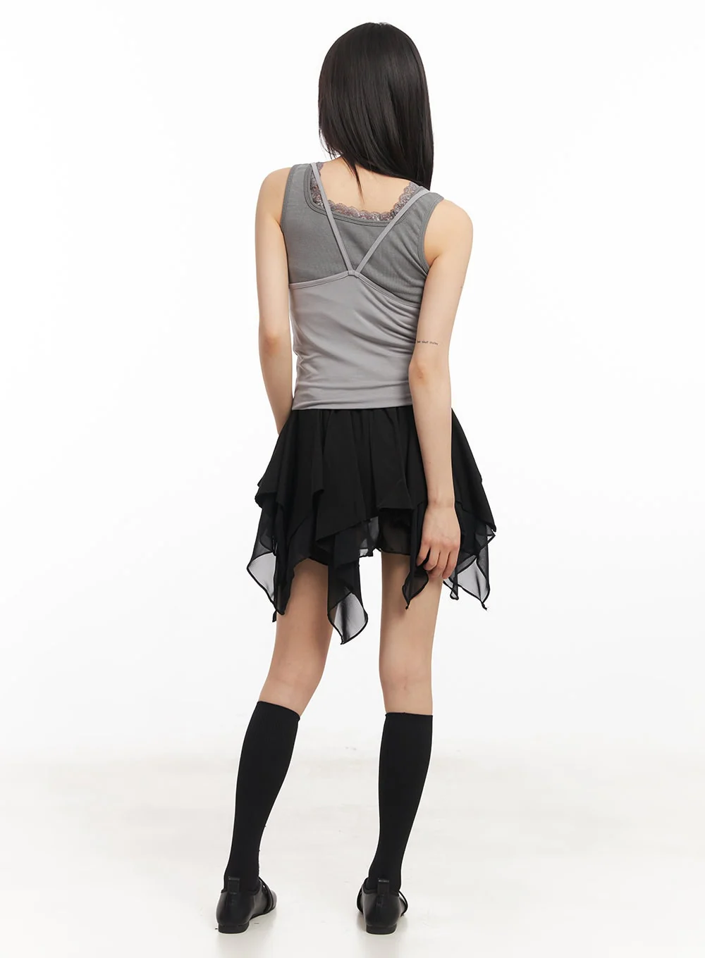 Slim-Fit Layered Lace Tank Top CA523 - Image 8