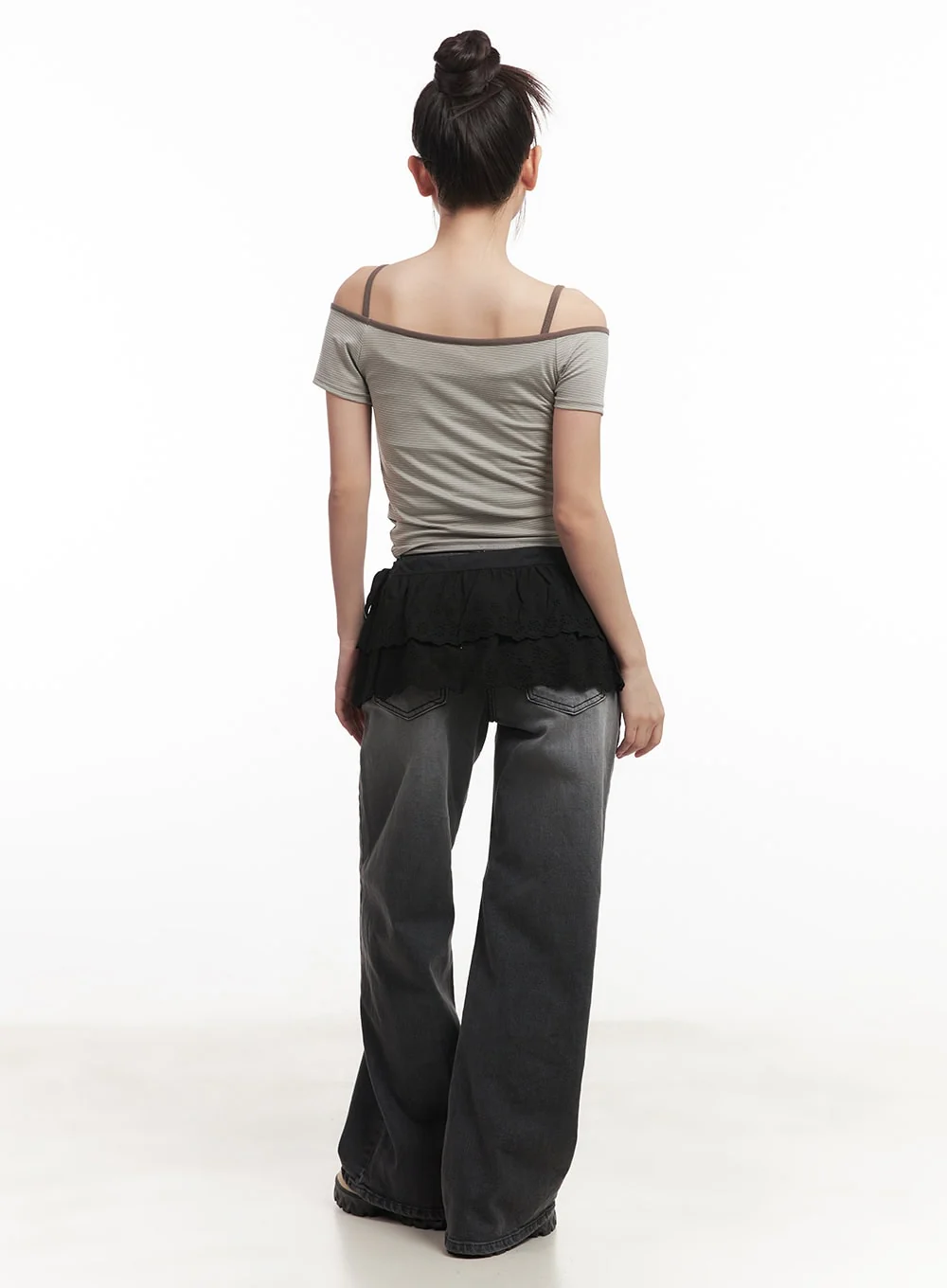 Slim-Fit Stylish Crop Tee & Cami Set CM528 - Image 7