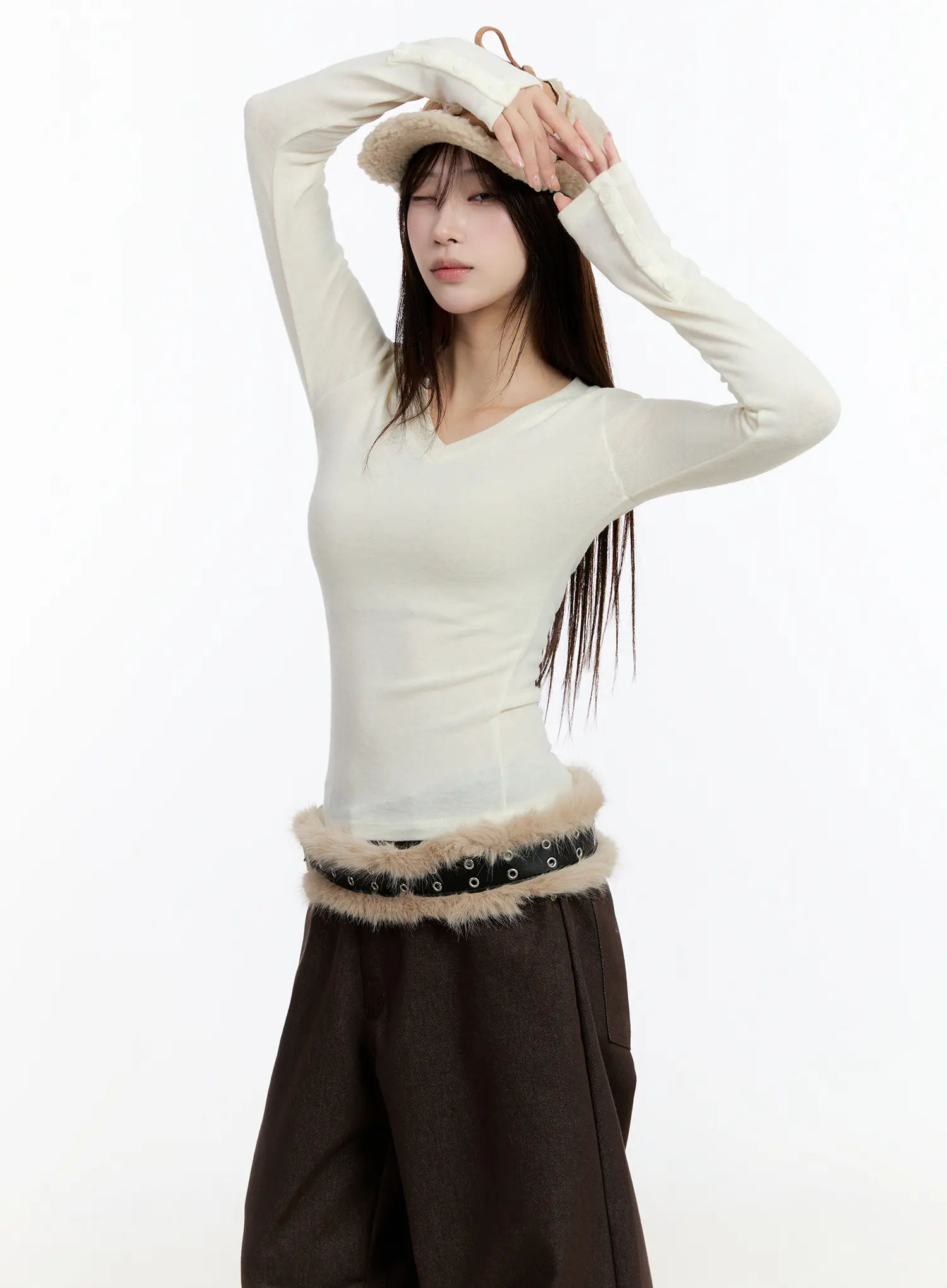 Slim Fit V-Neck Long Sleeve Top CN524