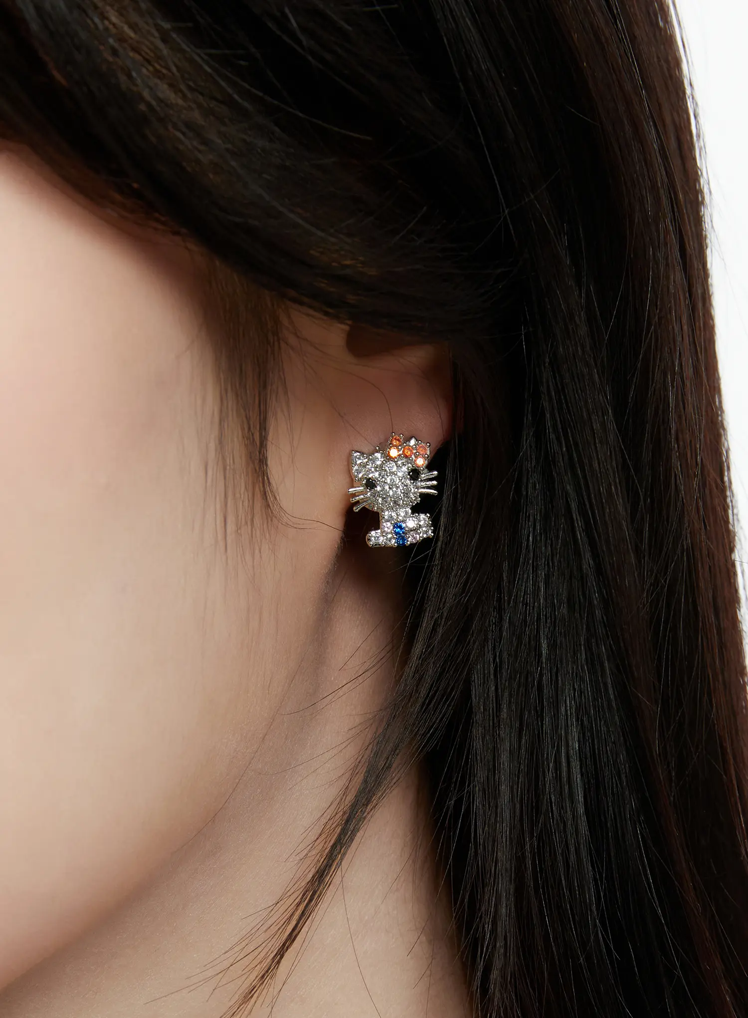 Sparkling Kitty Stud Earrings CD514