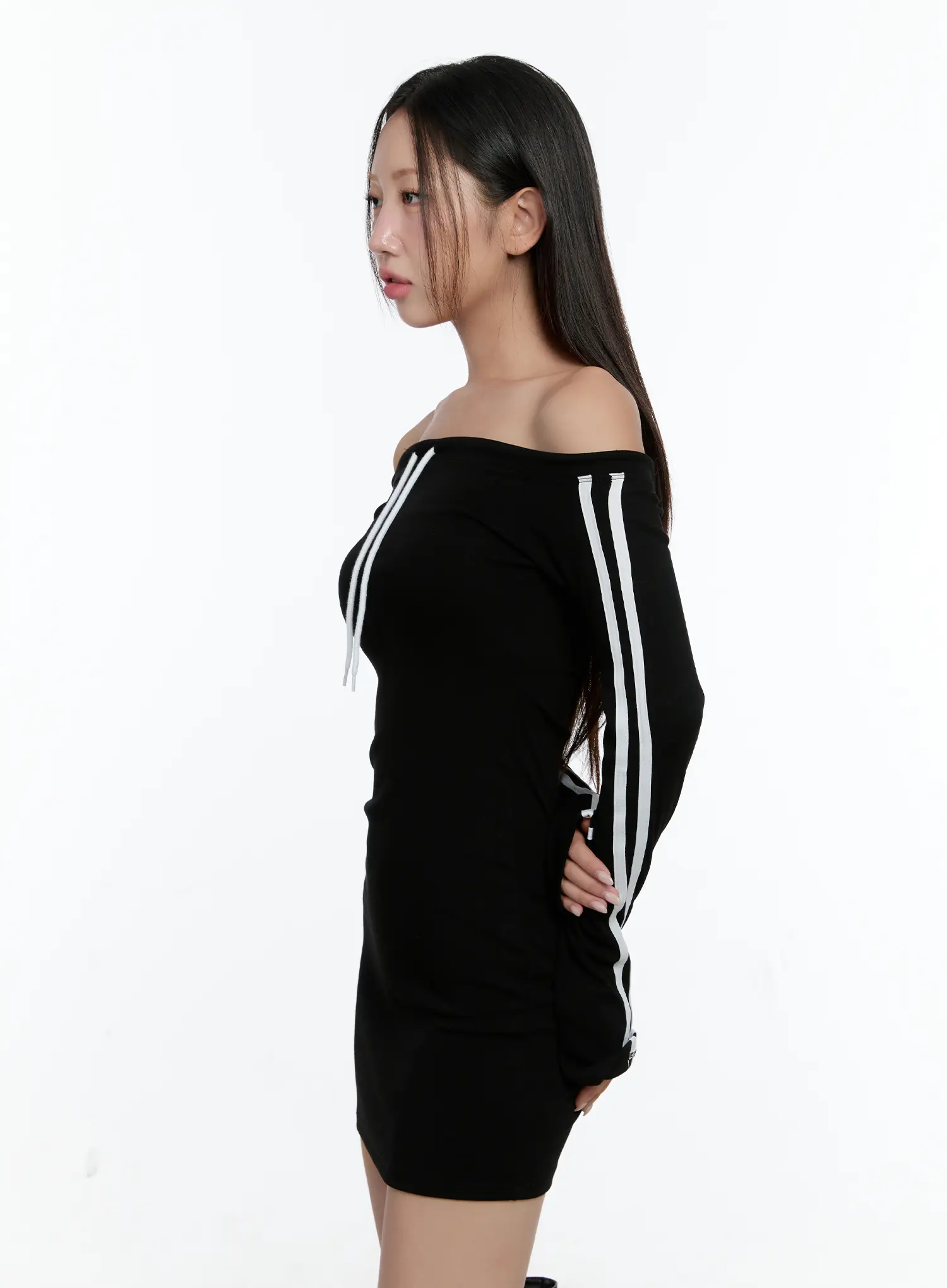 Sporty Off-Shoulder Knit Dress CS518 - Image 6
