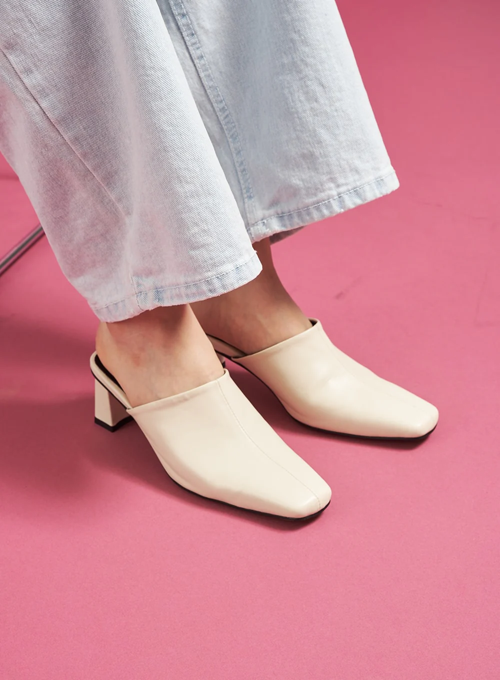 Square Toe Heeled Mules CJ27 - Image 3