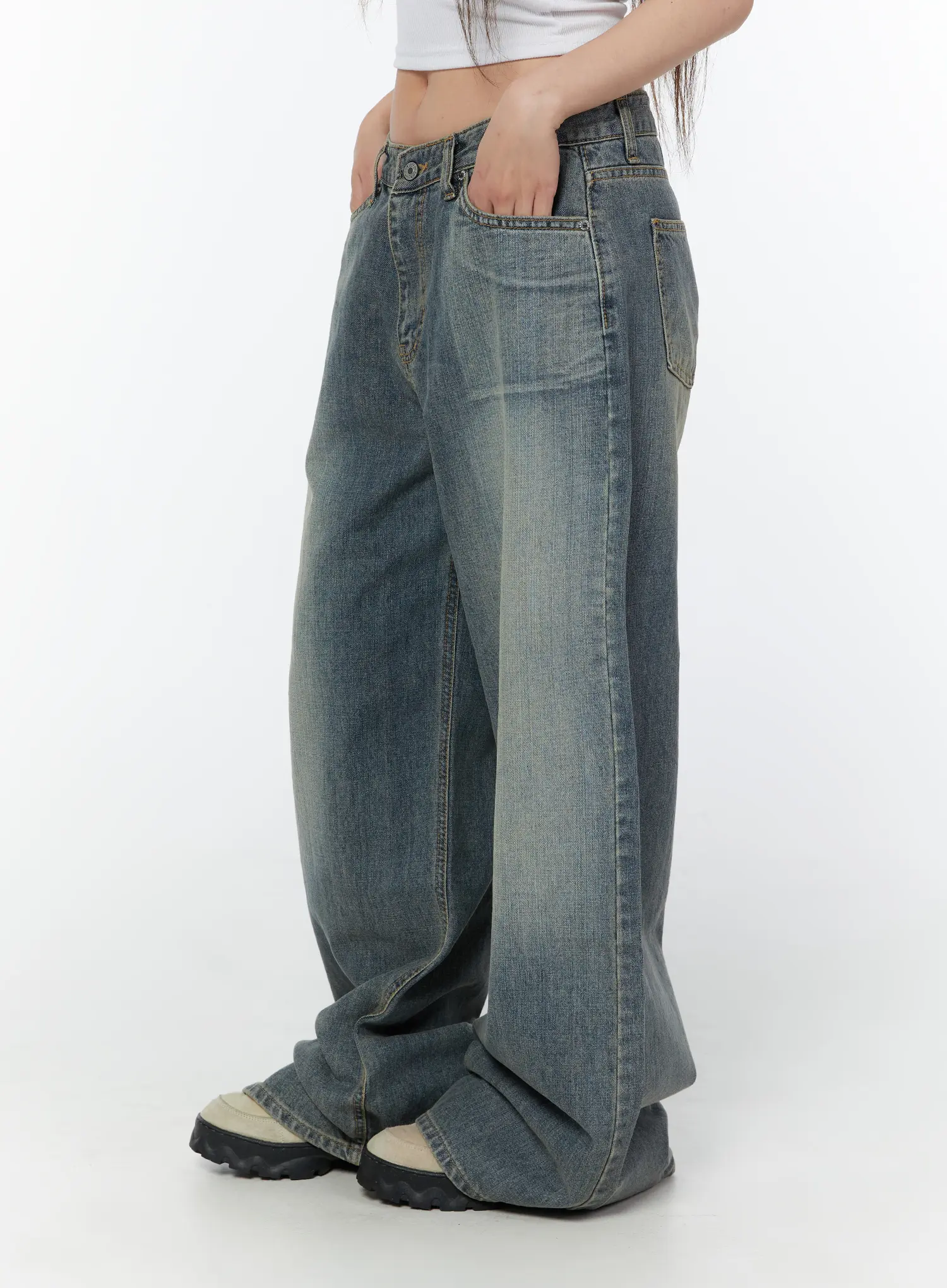Stacy Vintage Wide Leg Jeans CY518 - Image 3