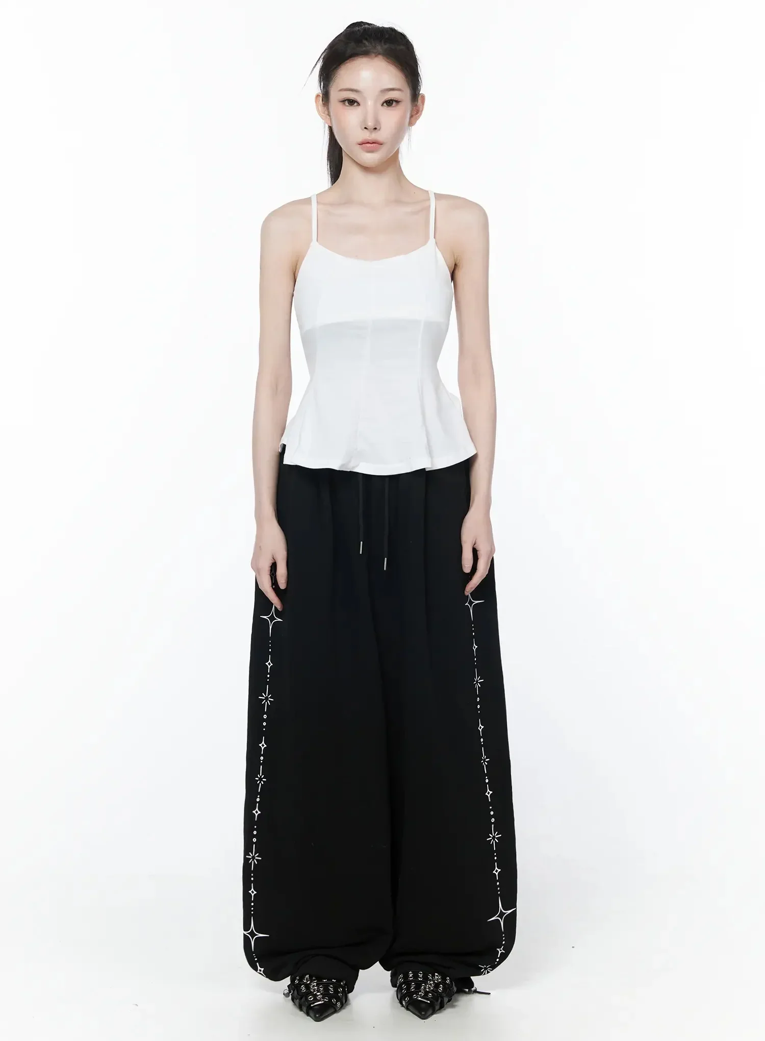 Star Embroidered Sweatpants IY515 - Image 7