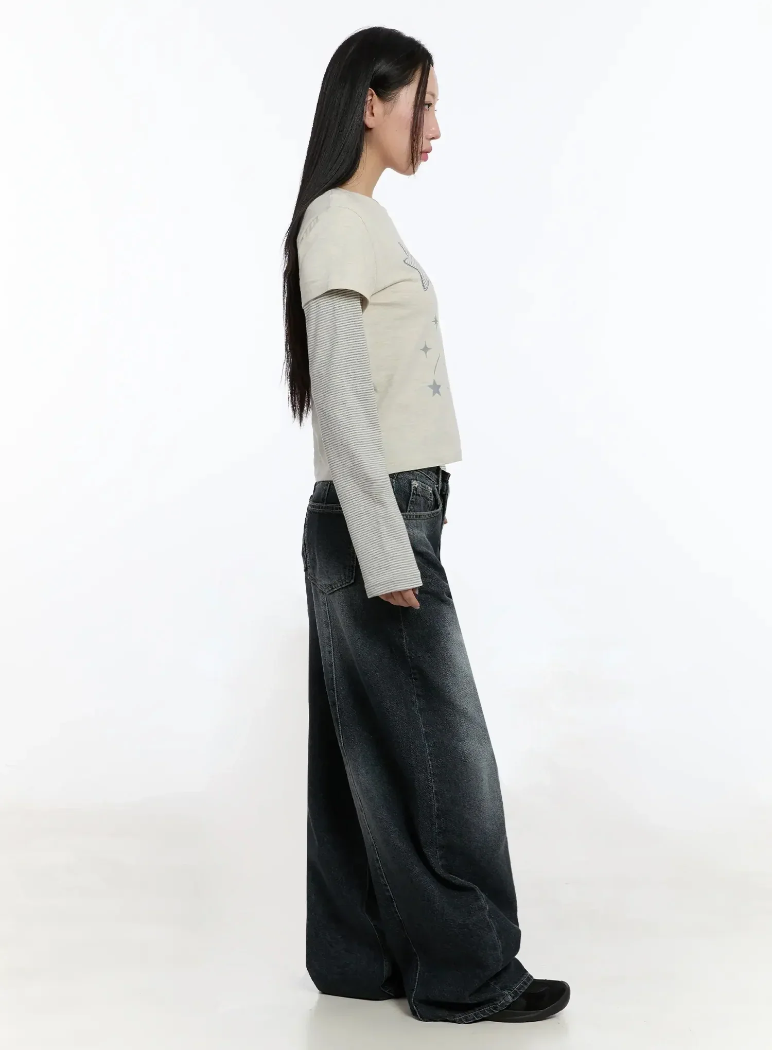 Star-Themed Layered Sleeve Top IM509 - Image 12