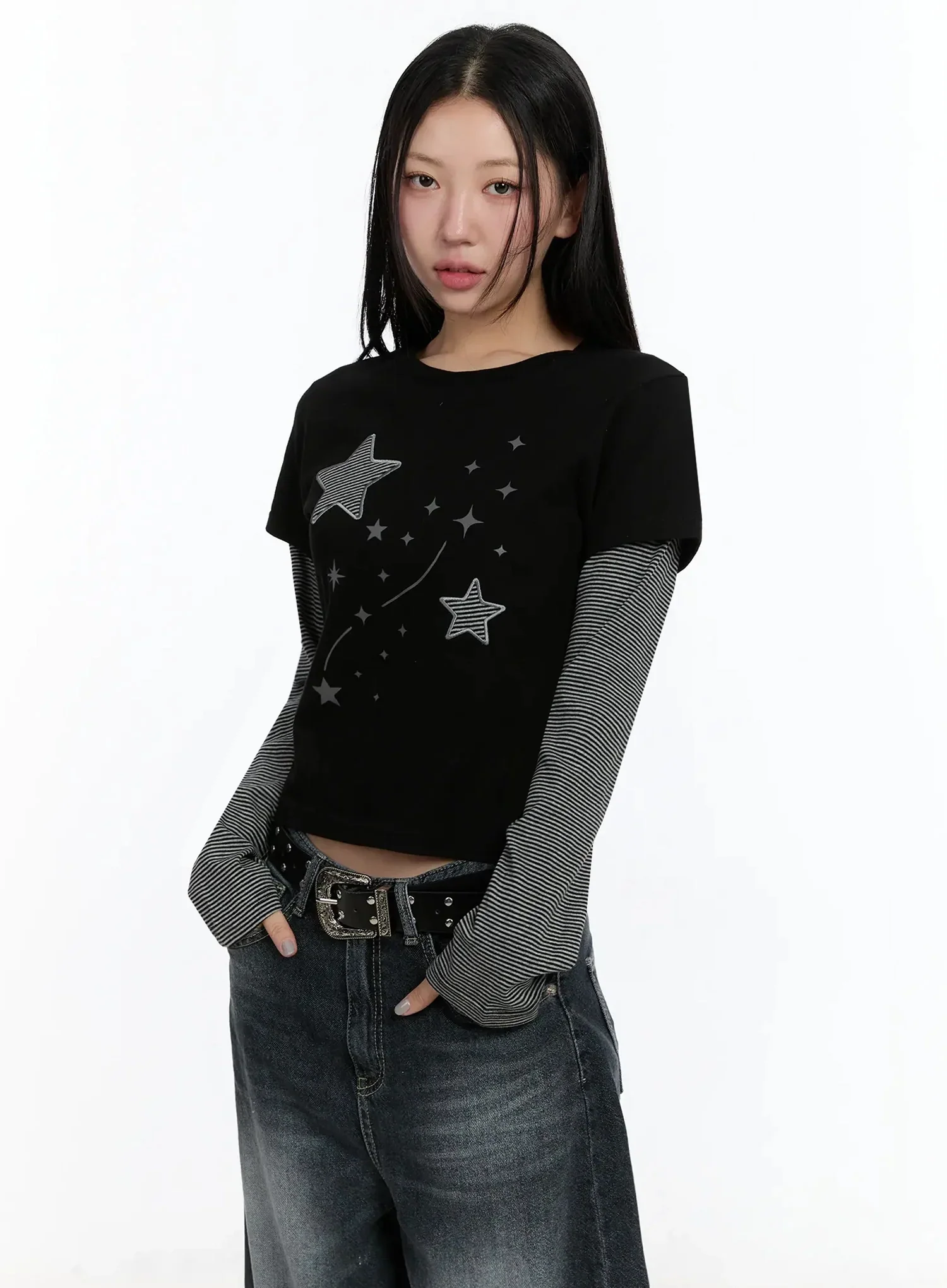 Star-Themed Layered Sleeve Top IM509 - Image 2