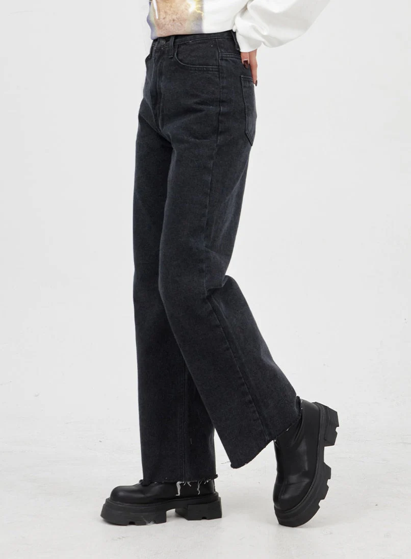 Straight Leg Black Jeans BM316 - Image 2