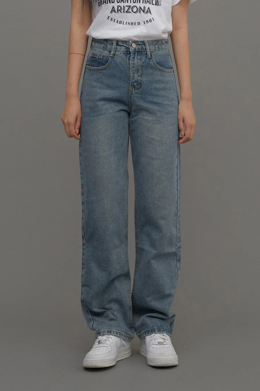 Straight Leg Jeans CM6 - Image 3