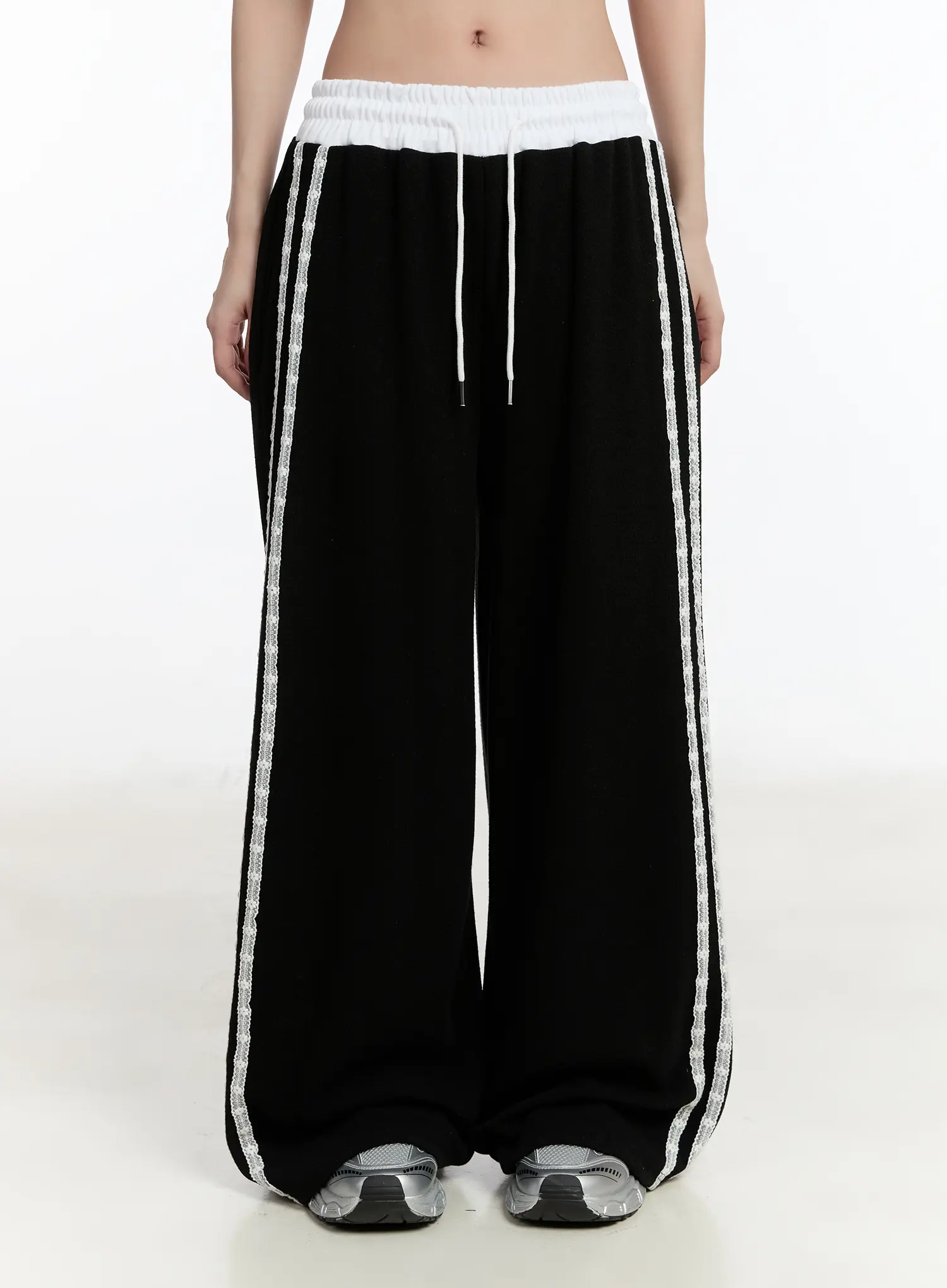 Striped Lace Sweatpants CM511 - Image 10