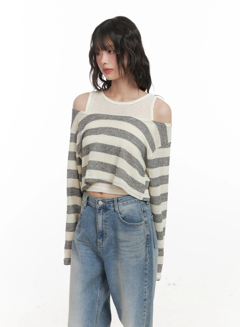 Striped Off-Shoulder Crop Sweater with Tank Top CJ523 - Image 3