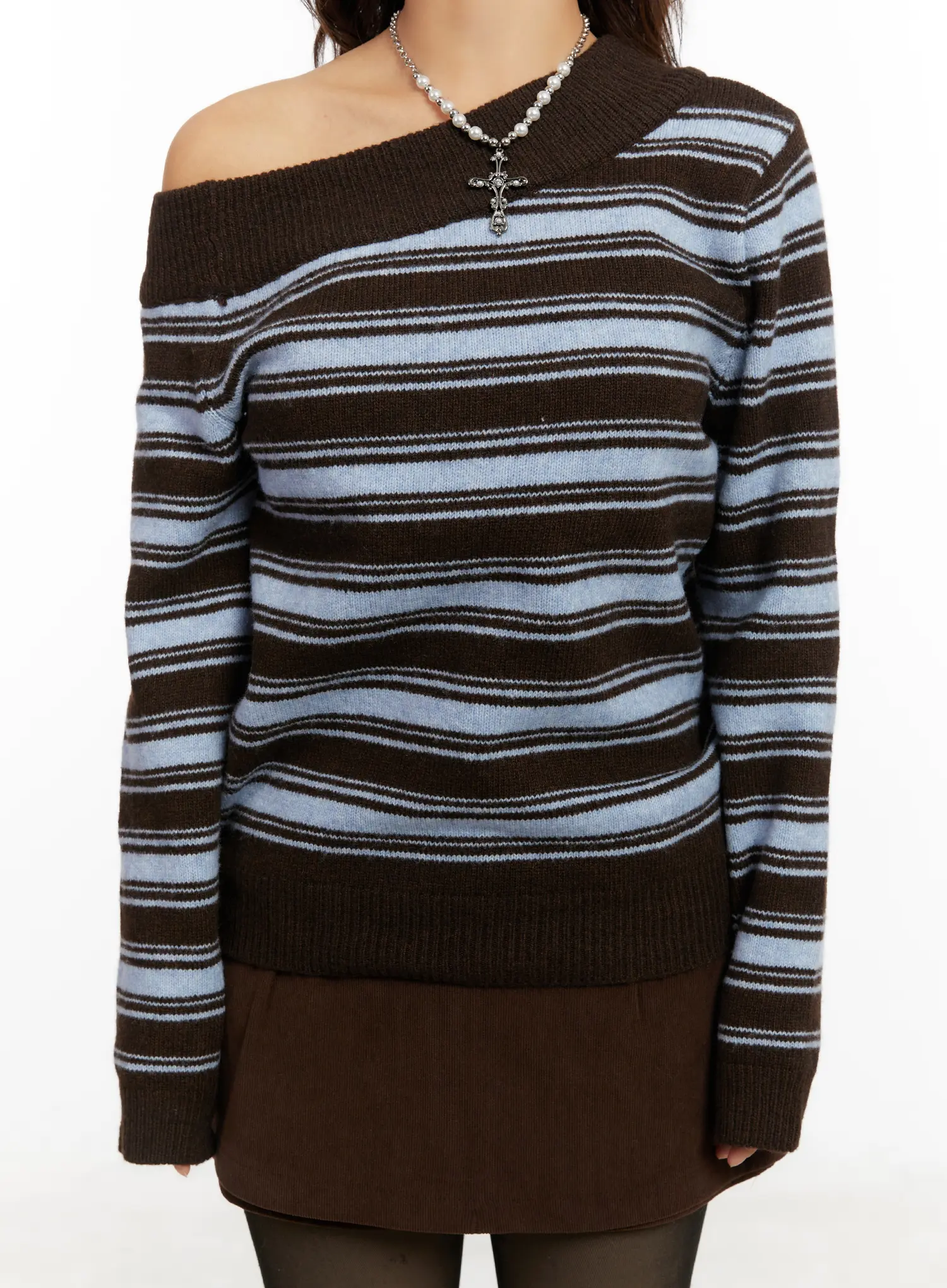 Striped Off-Shoulder Knit Sweater CD517 - Image 4