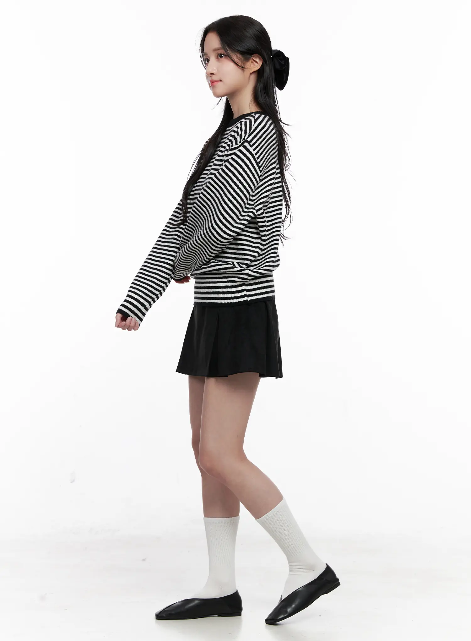 Striped Round Neck Knit Sweater CO524 - Image 4