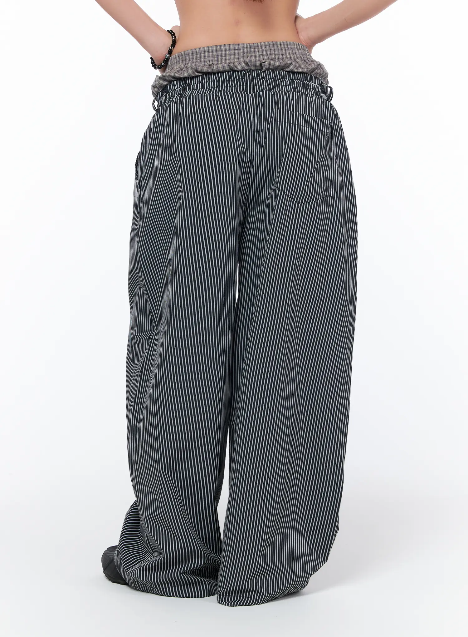 Striped Sagging Wide Pants CA514 - Image 5