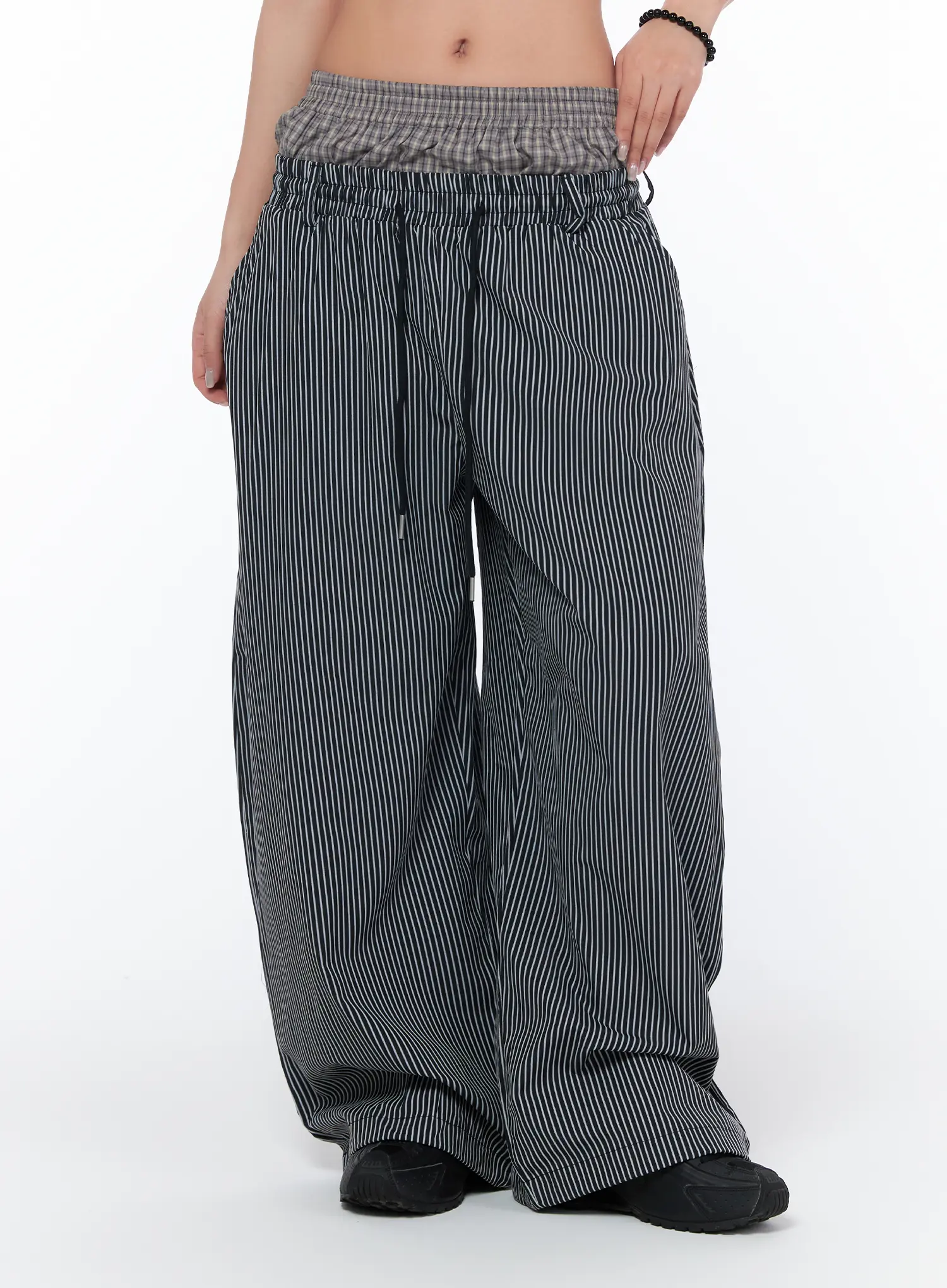 Striped Sagging Wide Pants CA514 - Image 7