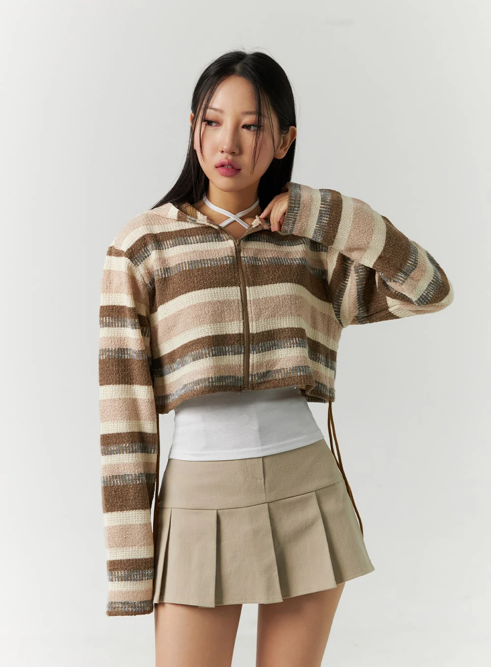 Striped Shirring Hooded Crop Sweater CD301 - Image 4