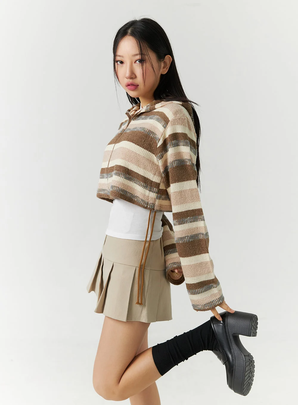 Striped Shirring Hooded Crop Sweater CD301 - Image 5