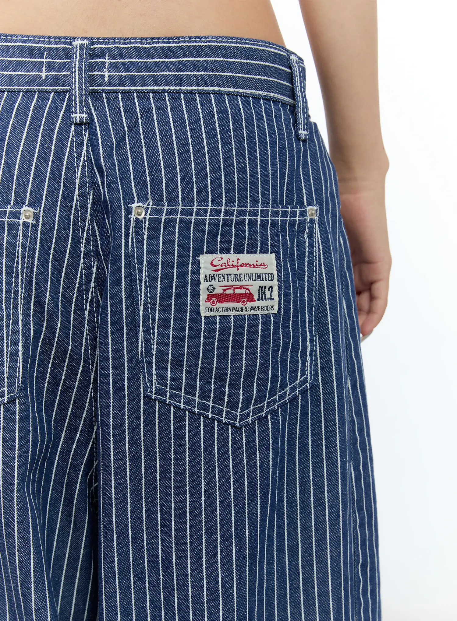 Striped Wide-Leg Relaxed Pants CL530 - Image 9