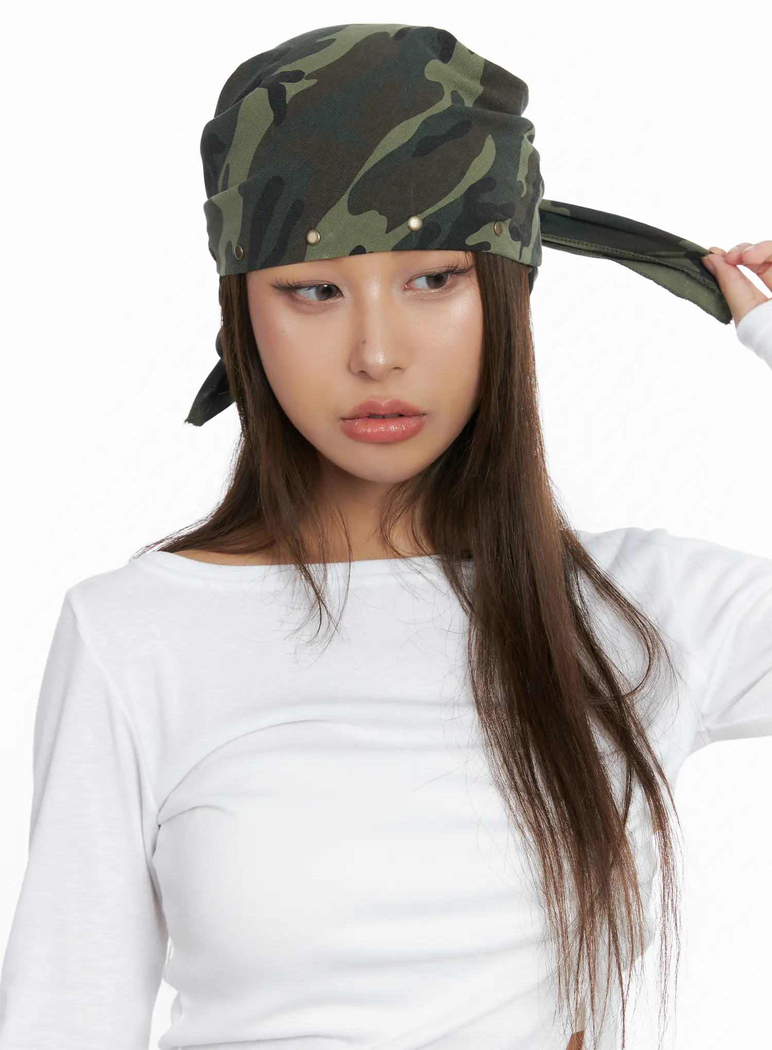 Studded Camo Bandana CS505 - Image 4