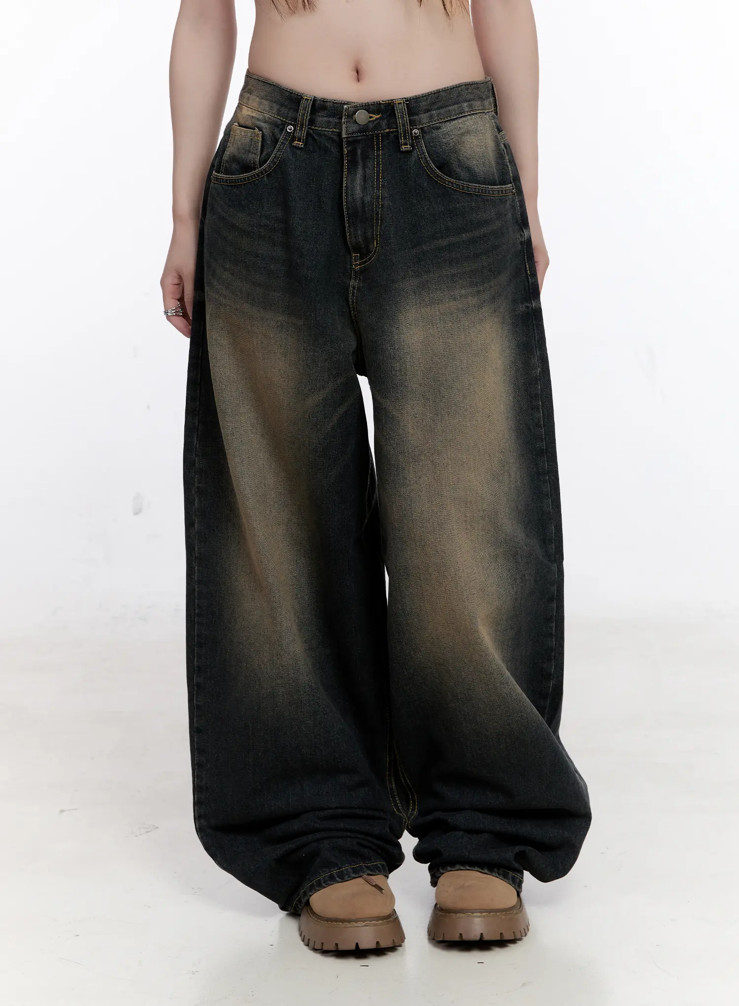 Sylvia Vintage Washed Baggy Jeans CO501 - Image 9