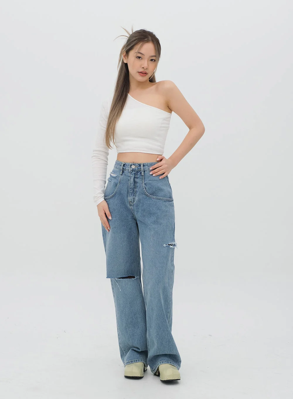 Torn Wide Leg Jeans C1002 - Image 12