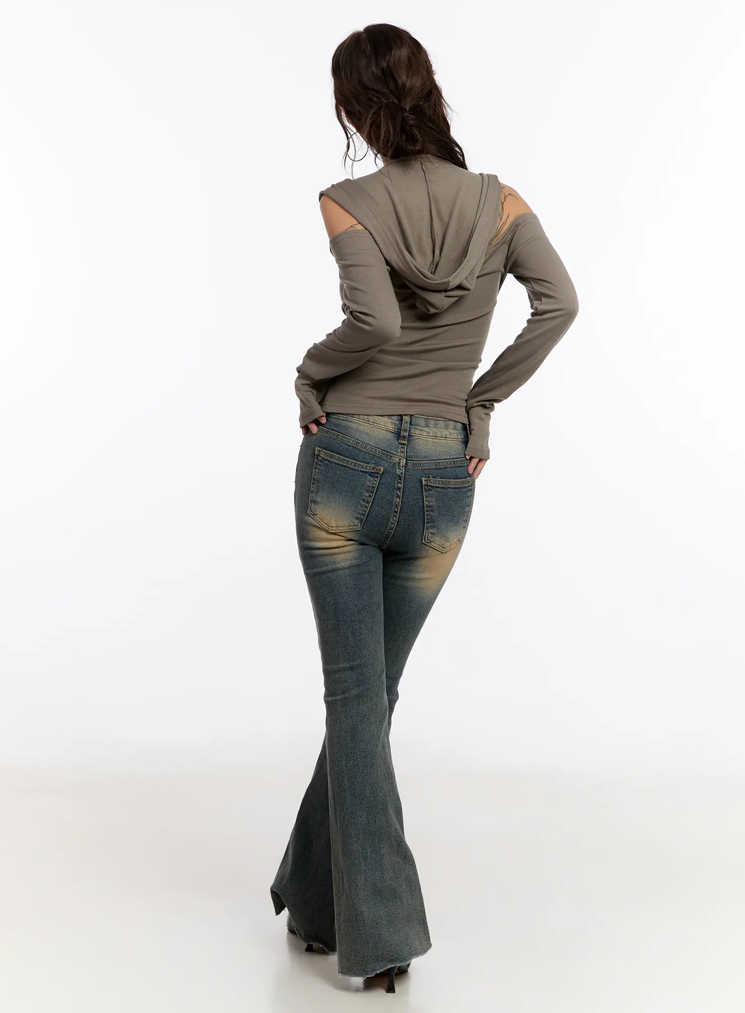 V-Neck Cut-Out Hooded Long Sleeve Top CN527 - Image 9