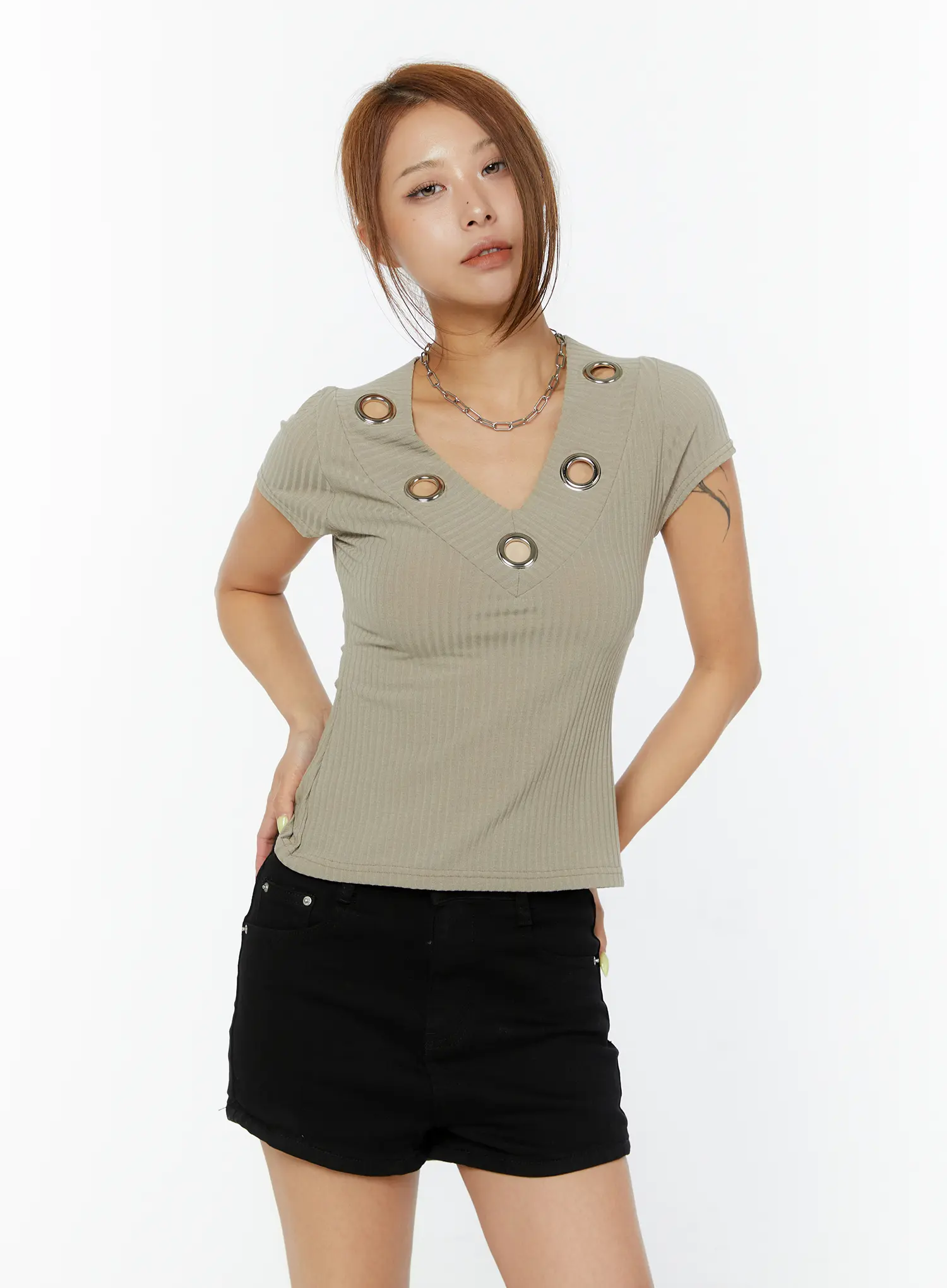 V-Neck Eyelet Ribbed Tee CY521 - Image 4