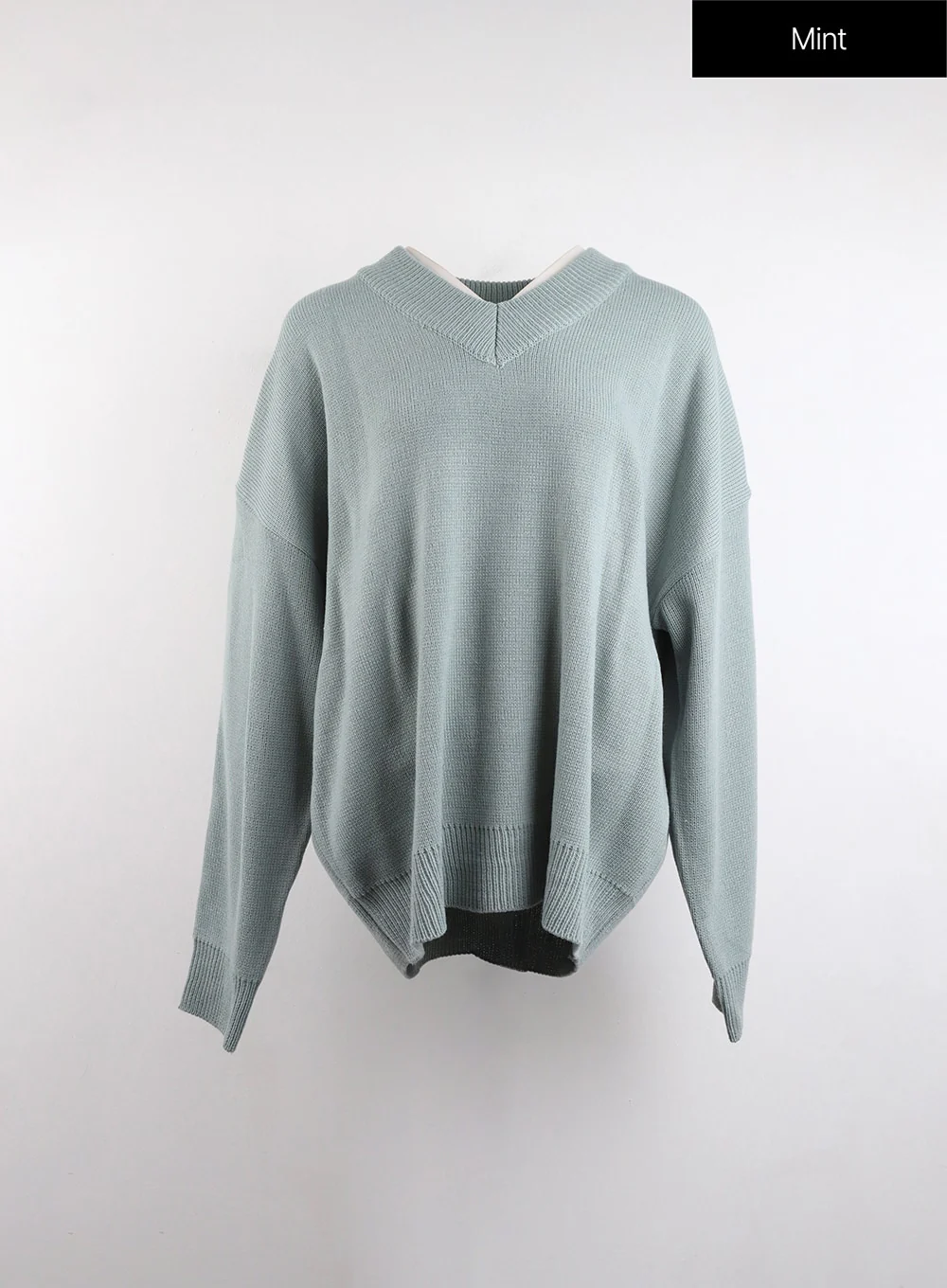V-Neck Knitted Long Sleeve Sweater OJ419 - Image 10