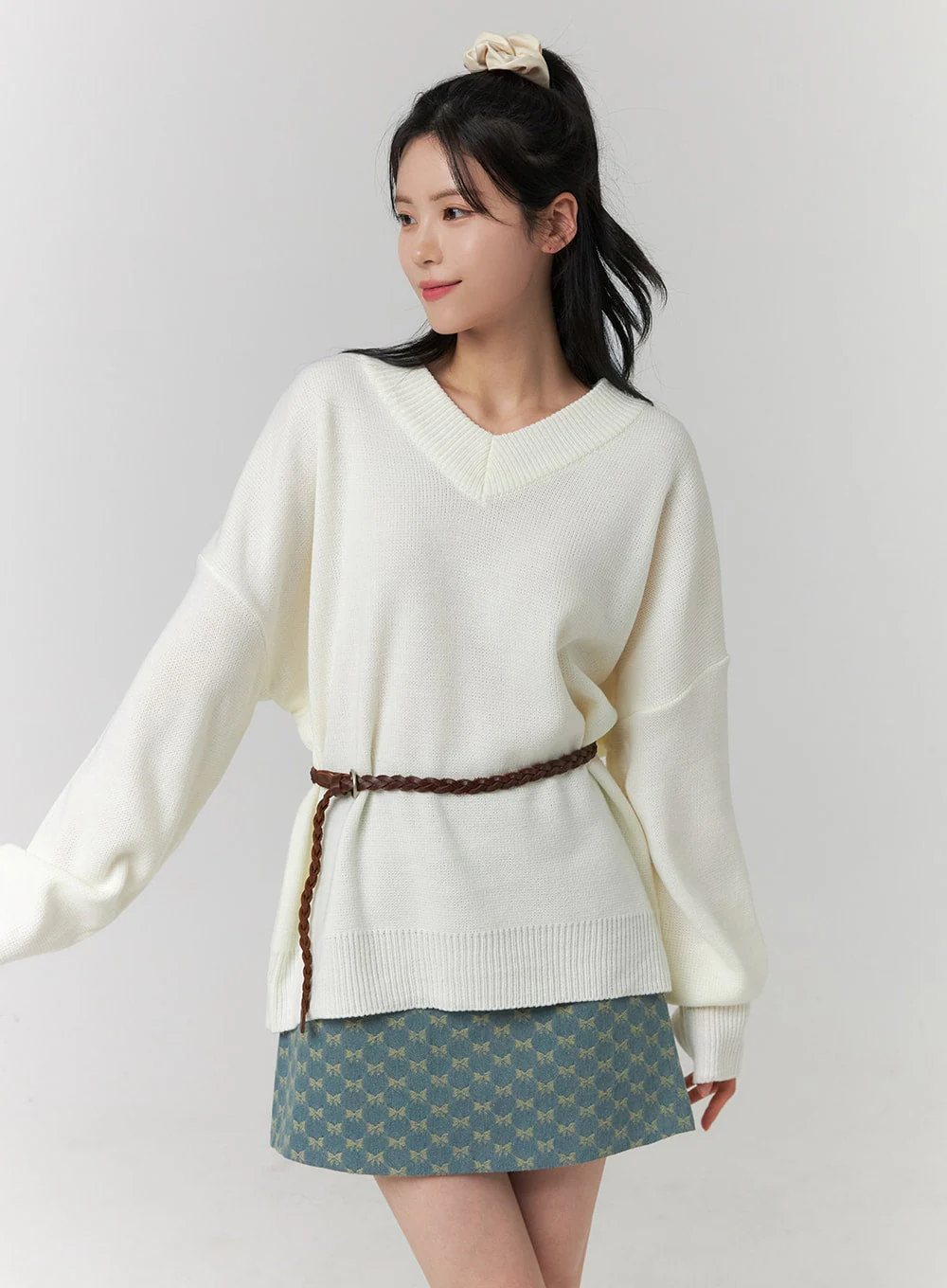 V-Neck Knitted Long Sleeve Sweater OJ419 - Image 2