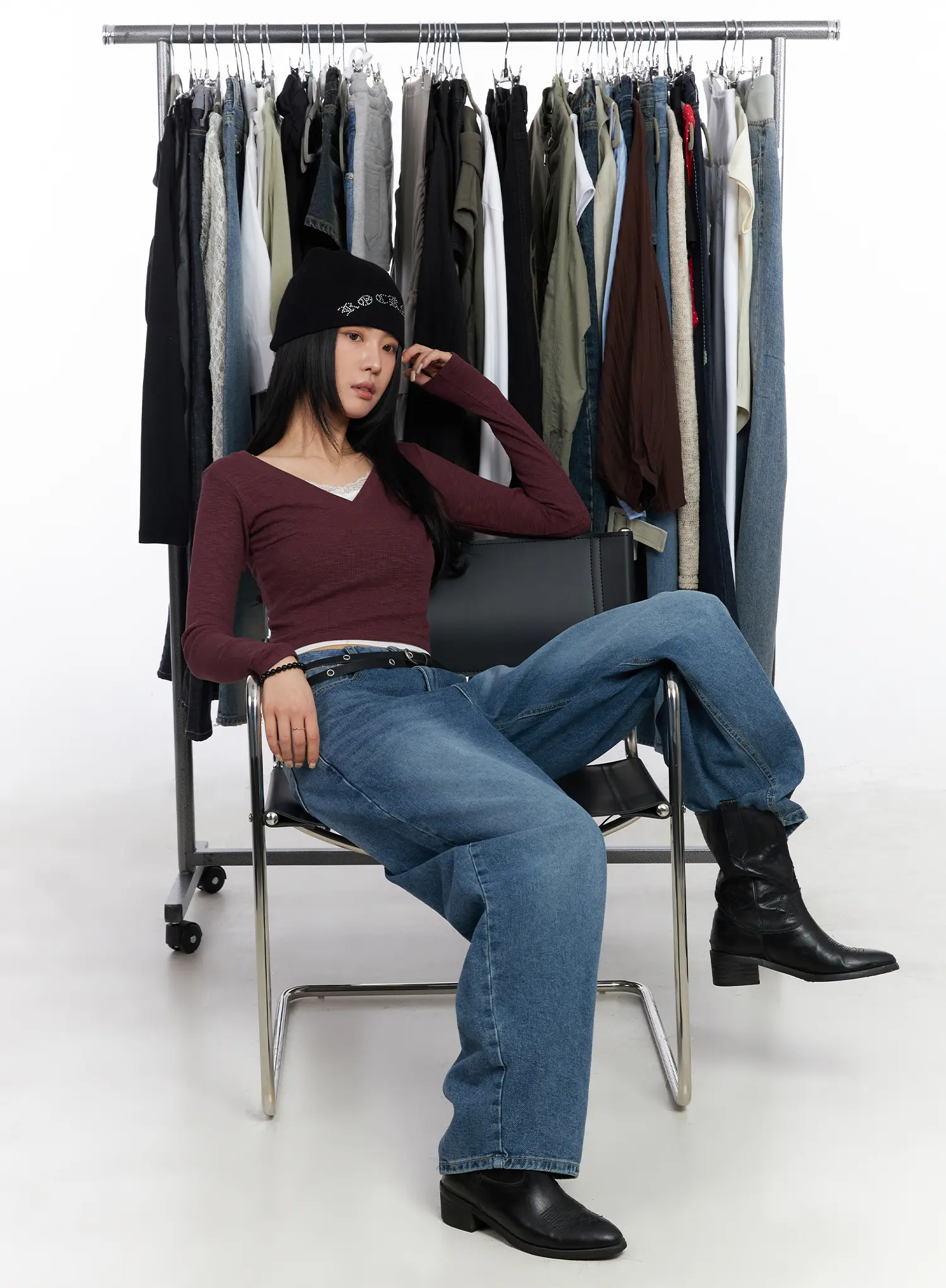 V-Neck Long Sleeve Crop Top CM516