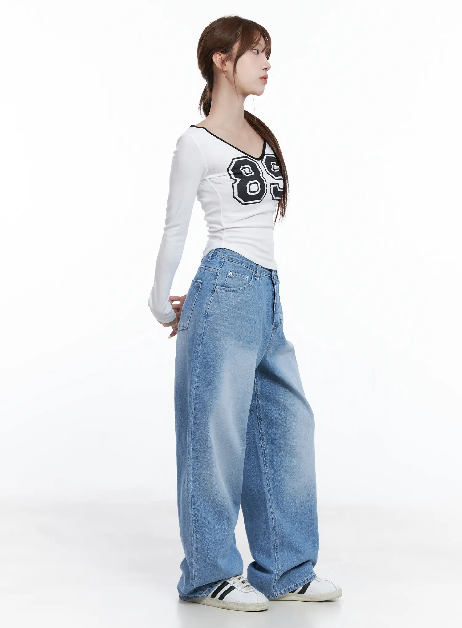 V-Neck Number 89 Long Sleeve Tee CG529 - Image 5