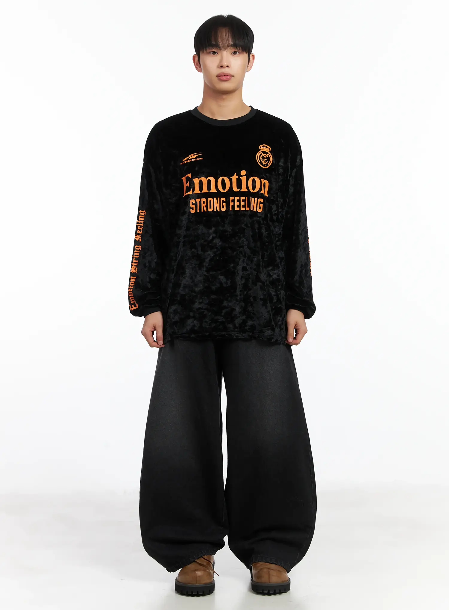Velvet Graphic Long Sleeve Top ID515 - Image 3