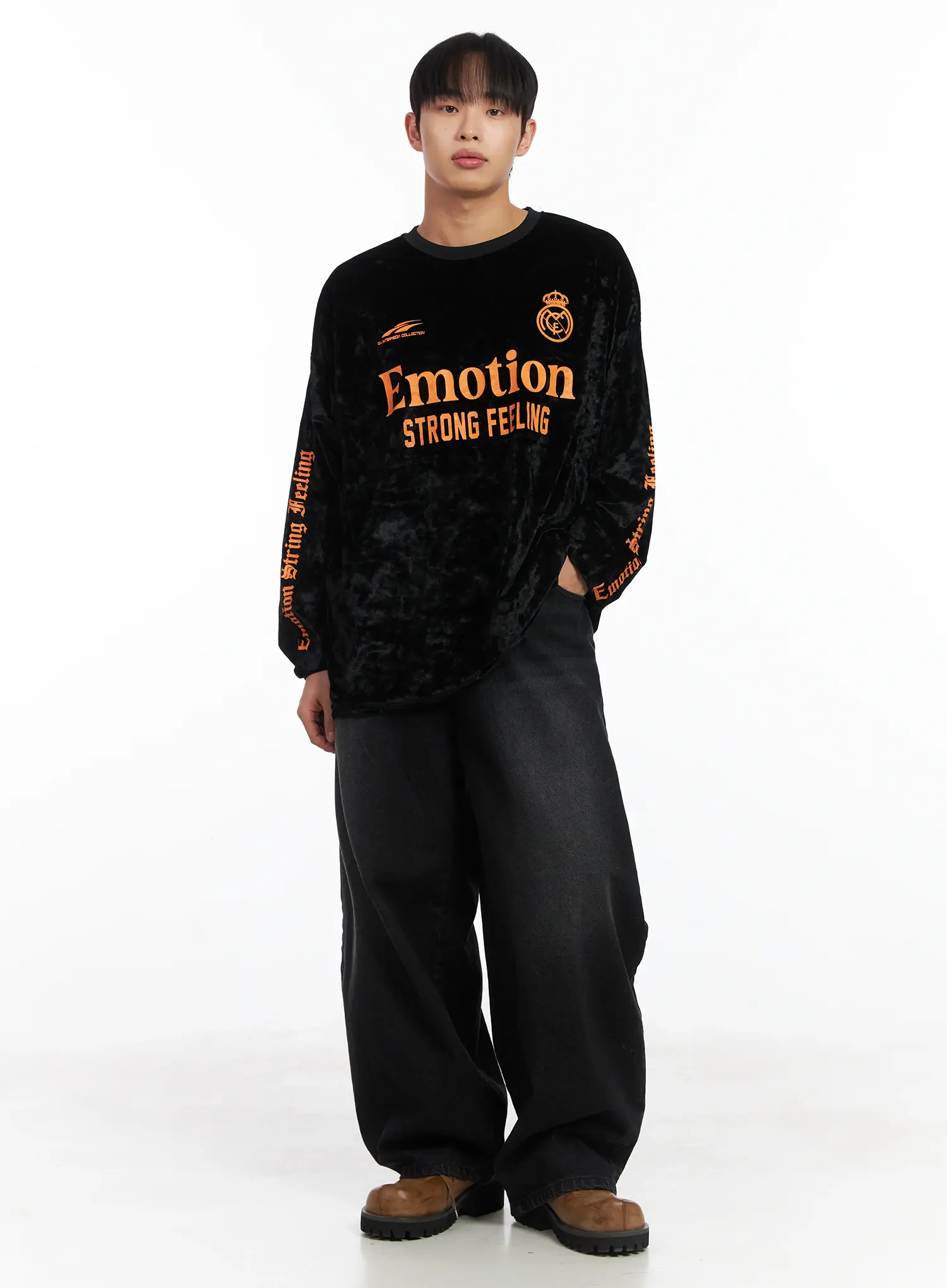 Velvet Graphic Long Sleeve Top ID515 - Image 9