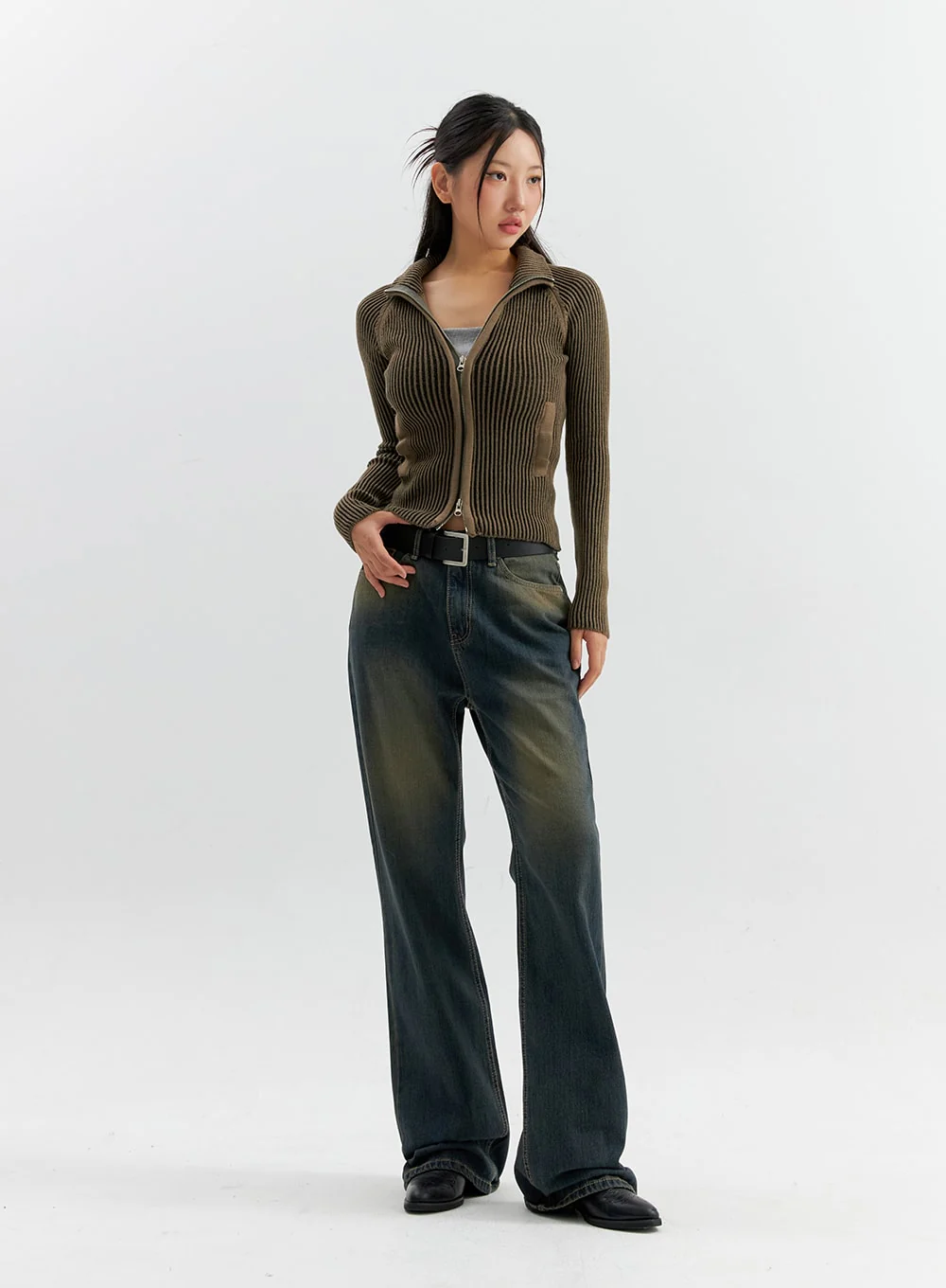 Vintage Wash Flare Jeans CO306 - Image 11