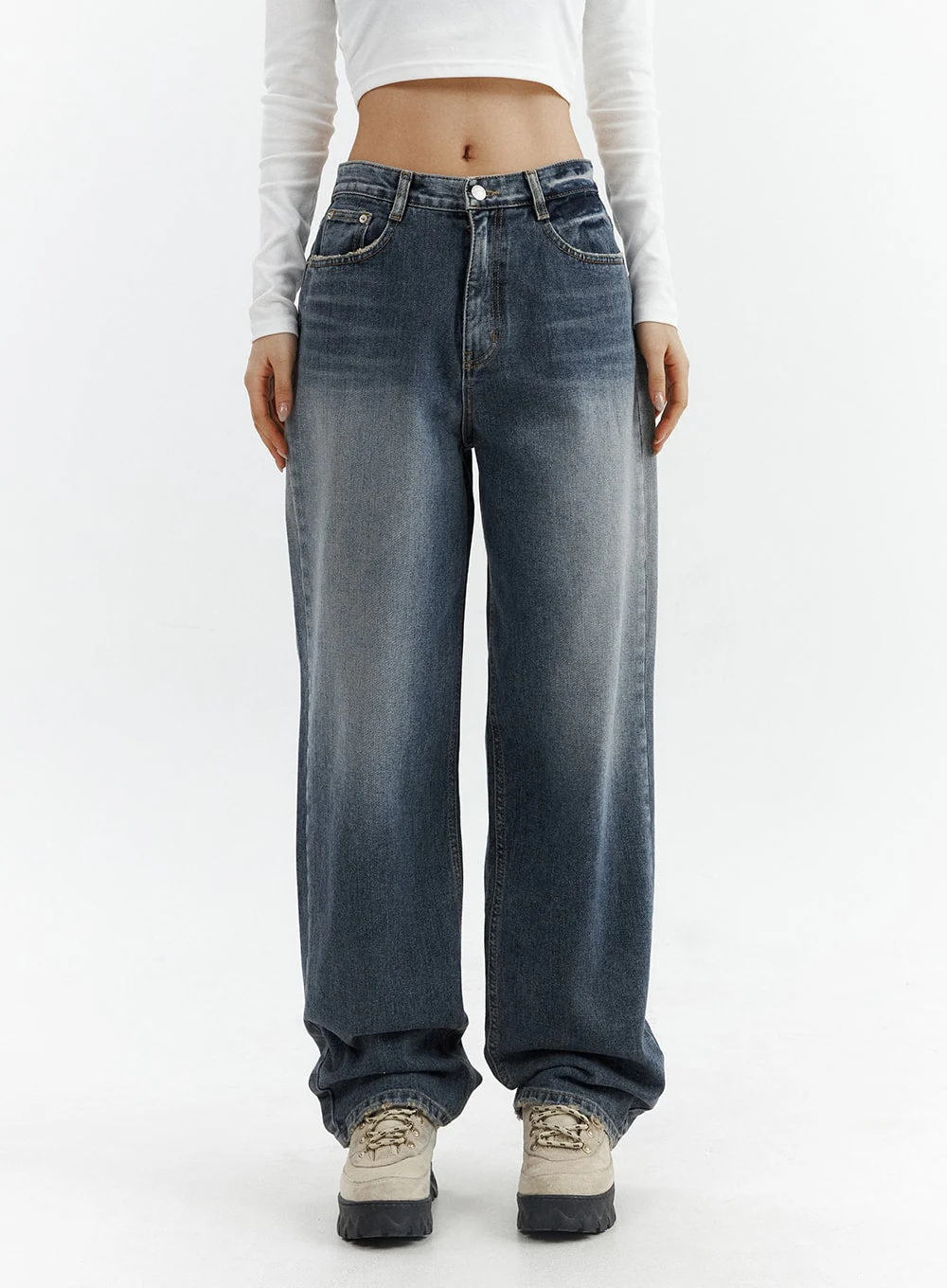Washed Button Straight Leg Jeans CJ425 - Image 2