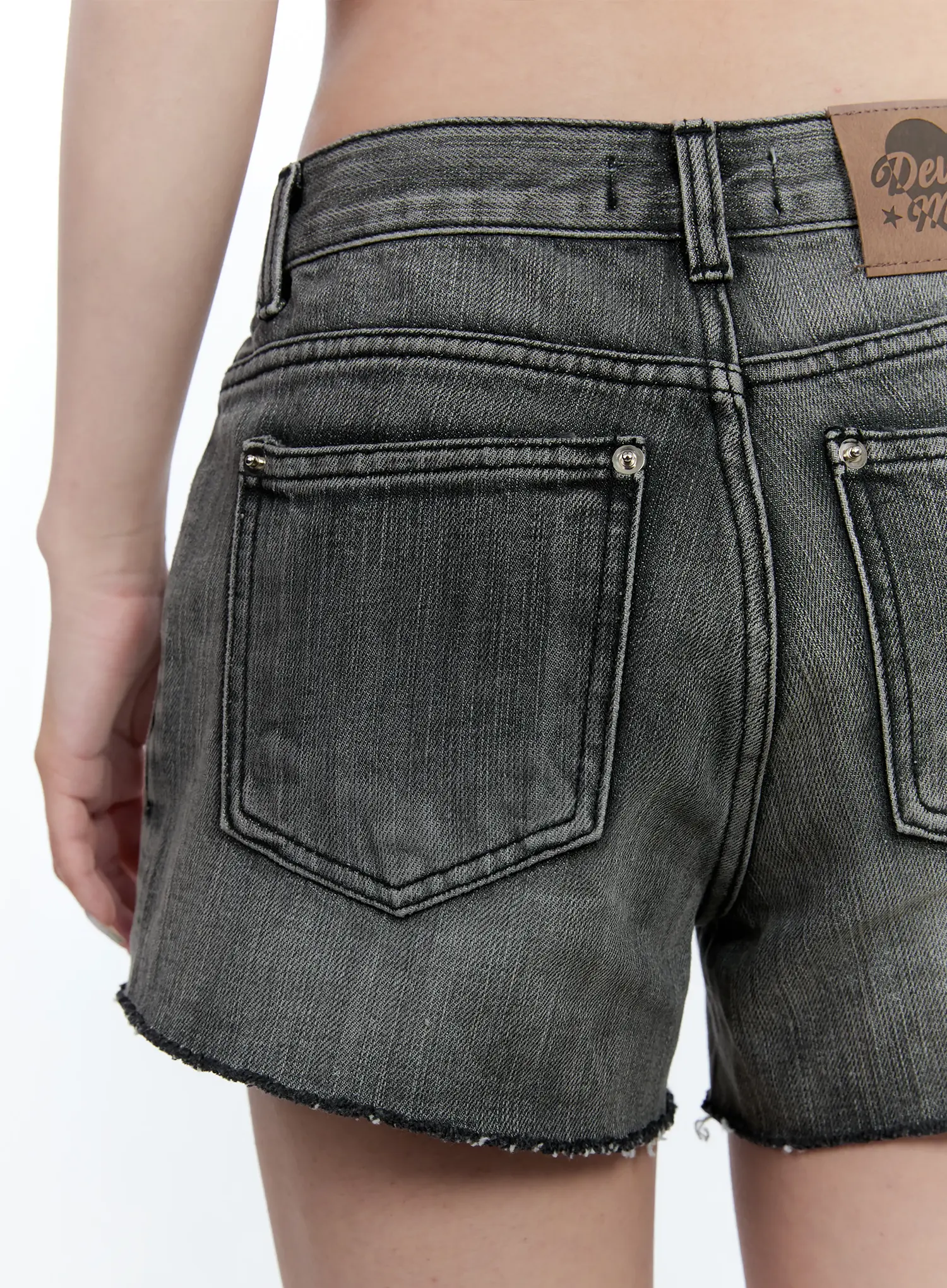 Washed Cubic Accent Denim Shorts CG501 - Image 7