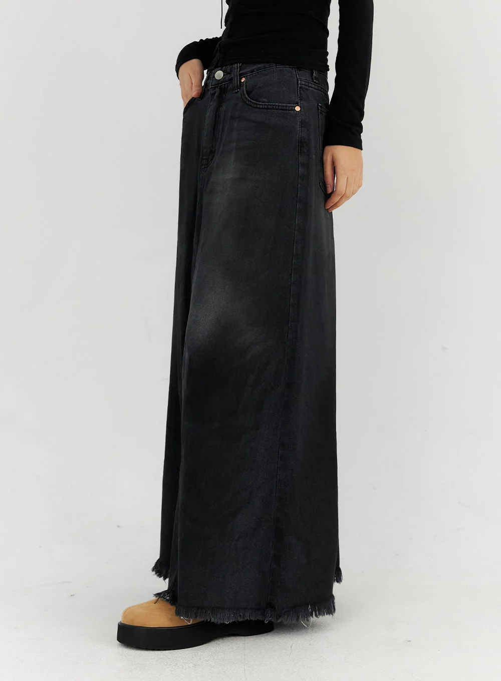 Washed Flare Maxi Denim Skirt CN315 - Image 5