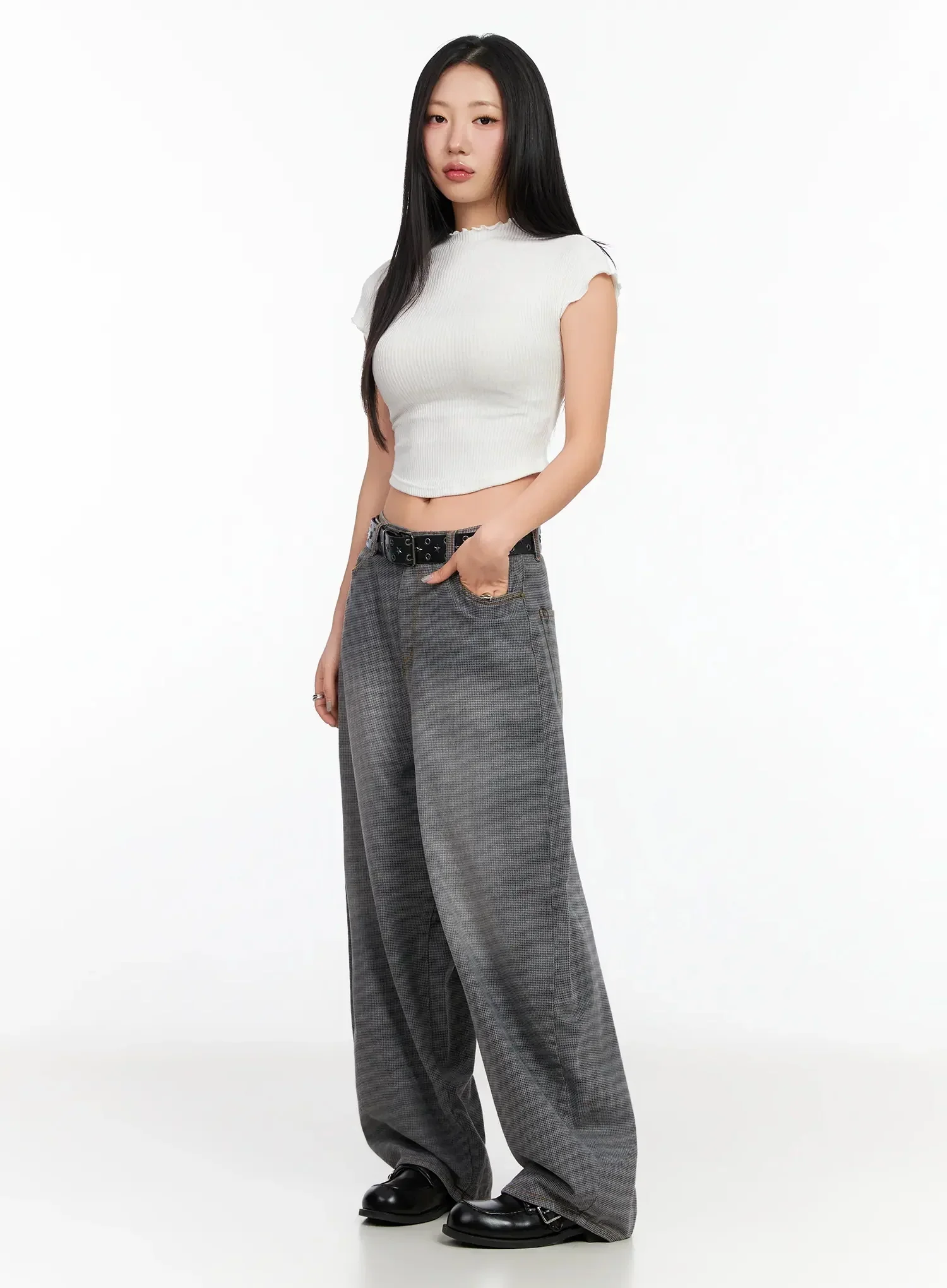 Wavy Ribbed Cropped T-Shirt CA513 - Image 5