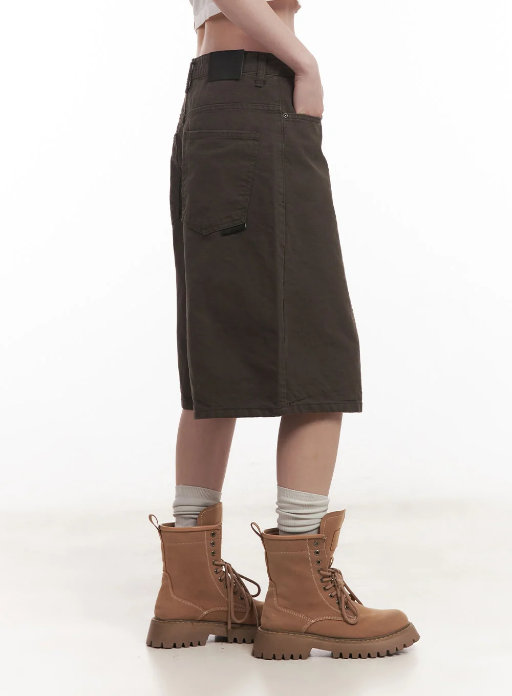 Wide-Fit Cotton Bermuda Shorts CM517 - Image 4