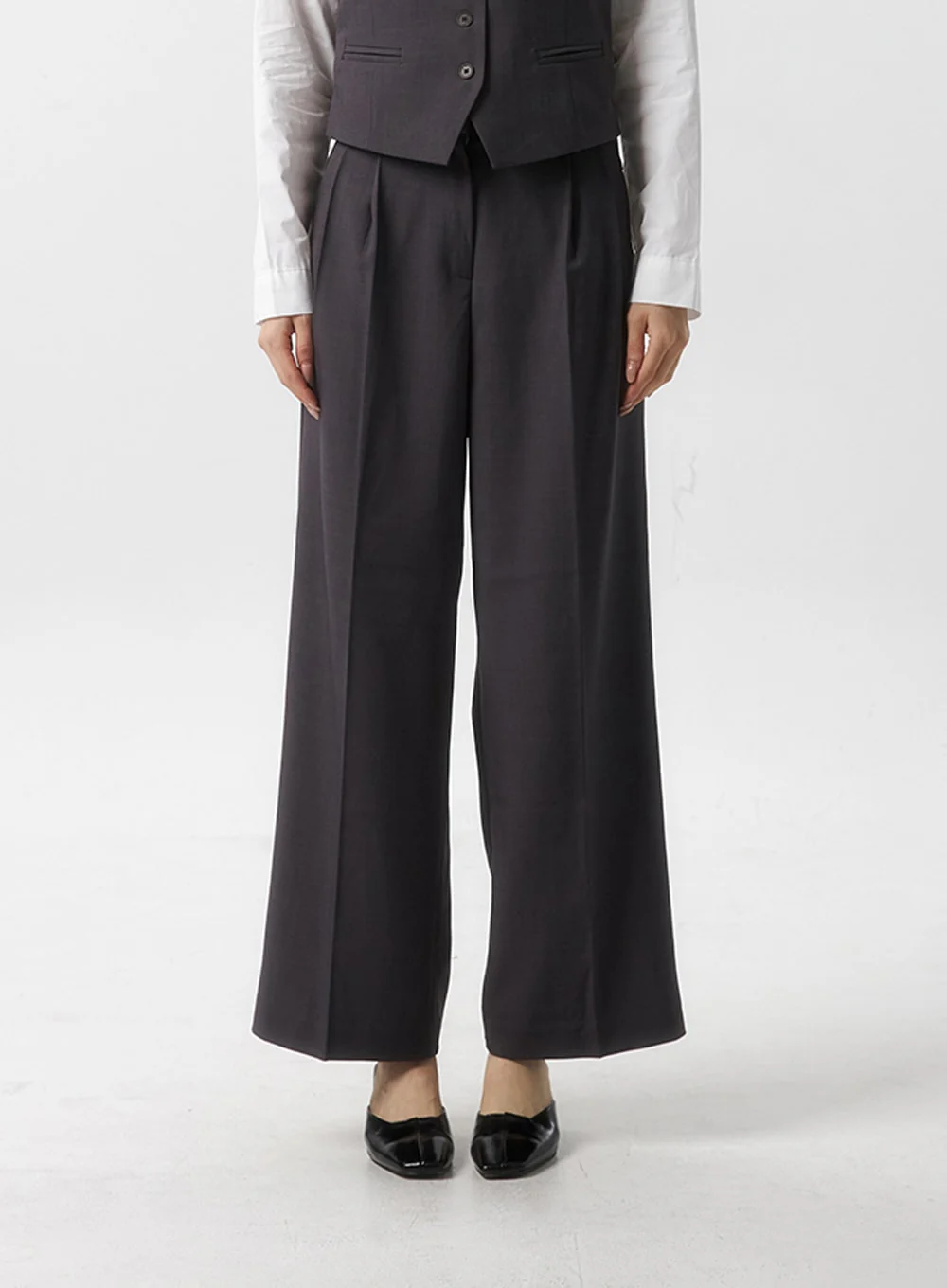 Wide Fit Tailored Pants IS315 - Image 11