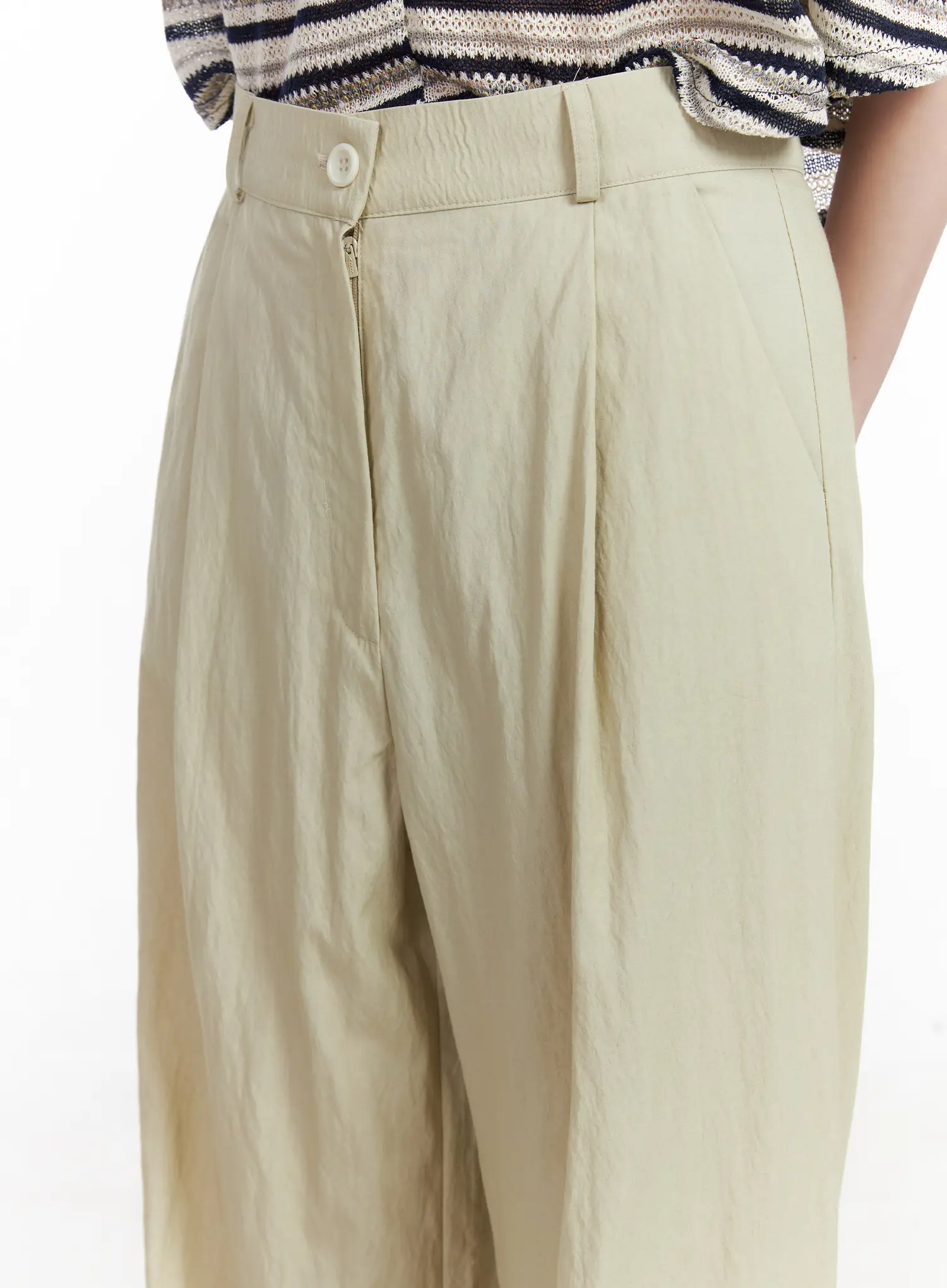 Wide Leg Pintuck Trousers CA509 - Image 3