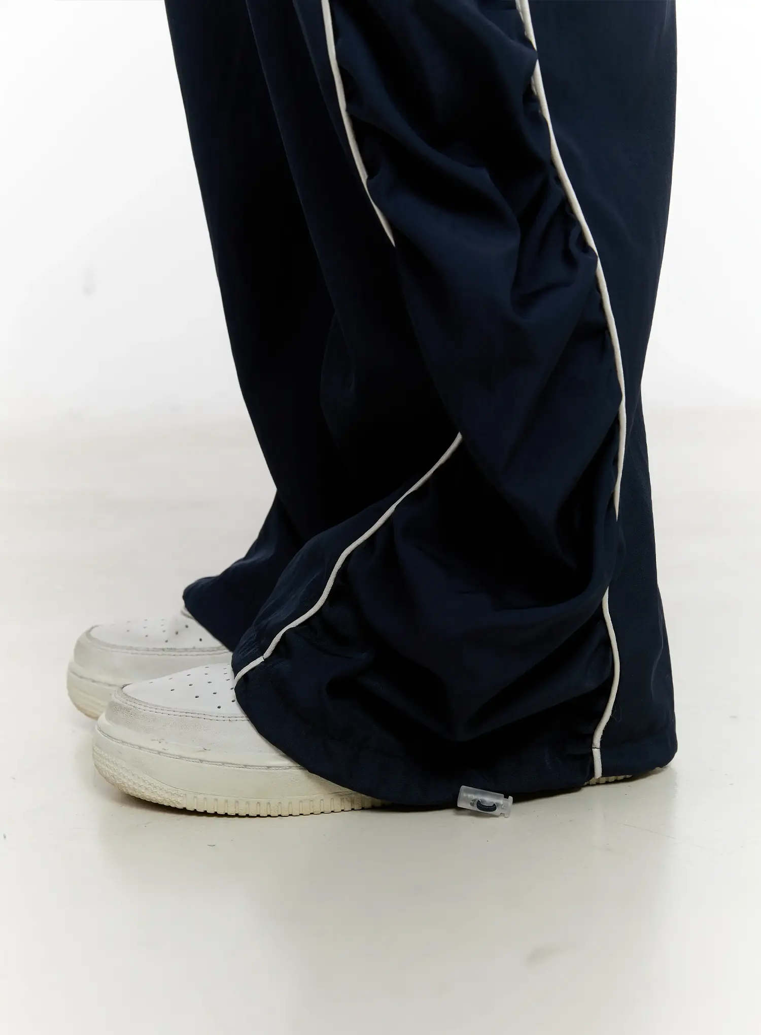 Wide-Leg Shirred Training Pants CL504 - Image 5