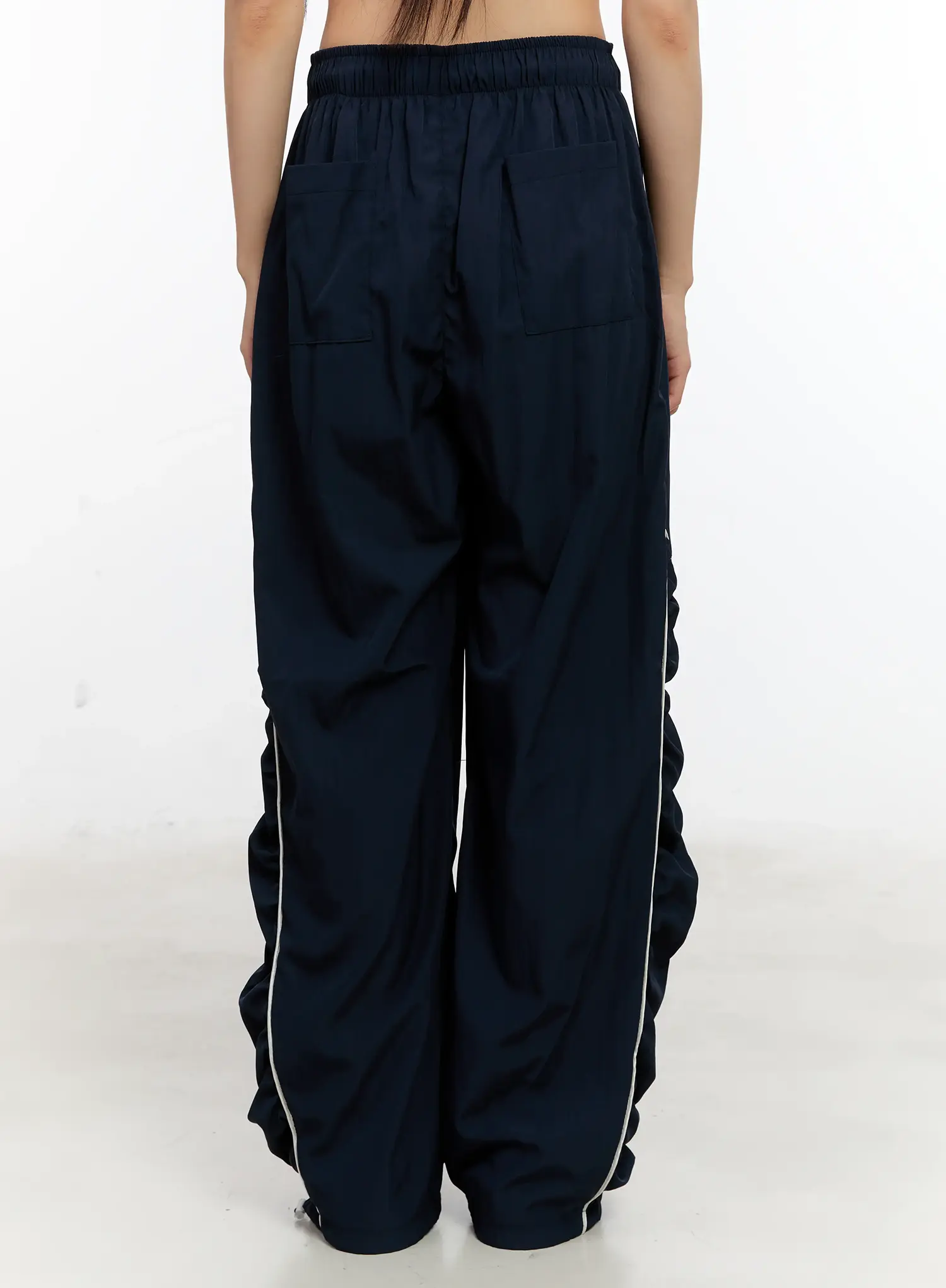 Wide-Leg Shirred Training Pants CL504 - Image 8