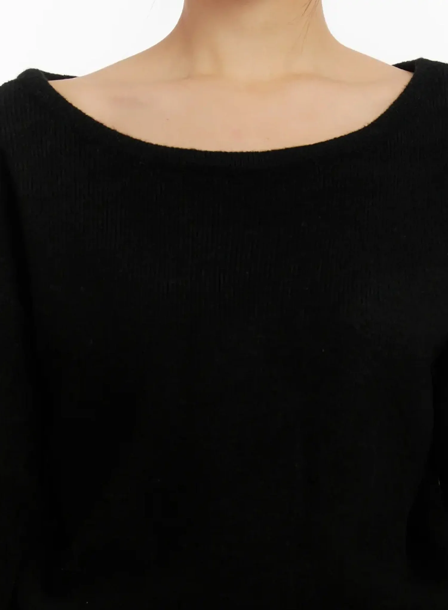 Wide Neck Crop Sweater ID525 - Image 3